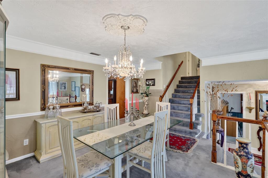 Seminole, Florida, 33776, United States, 3 Bedrooms Bedrooms, ,3 BathroomsBathrooms,Residential,For Sale,1989407