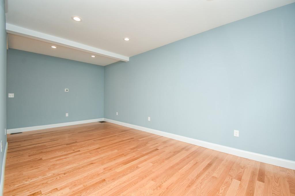 Saugus, Massachusetts, 01906, United States, 4 Bedrooms Bedrooms, ,3 BathroomsBathrooms,Residential,For Sale,1937803