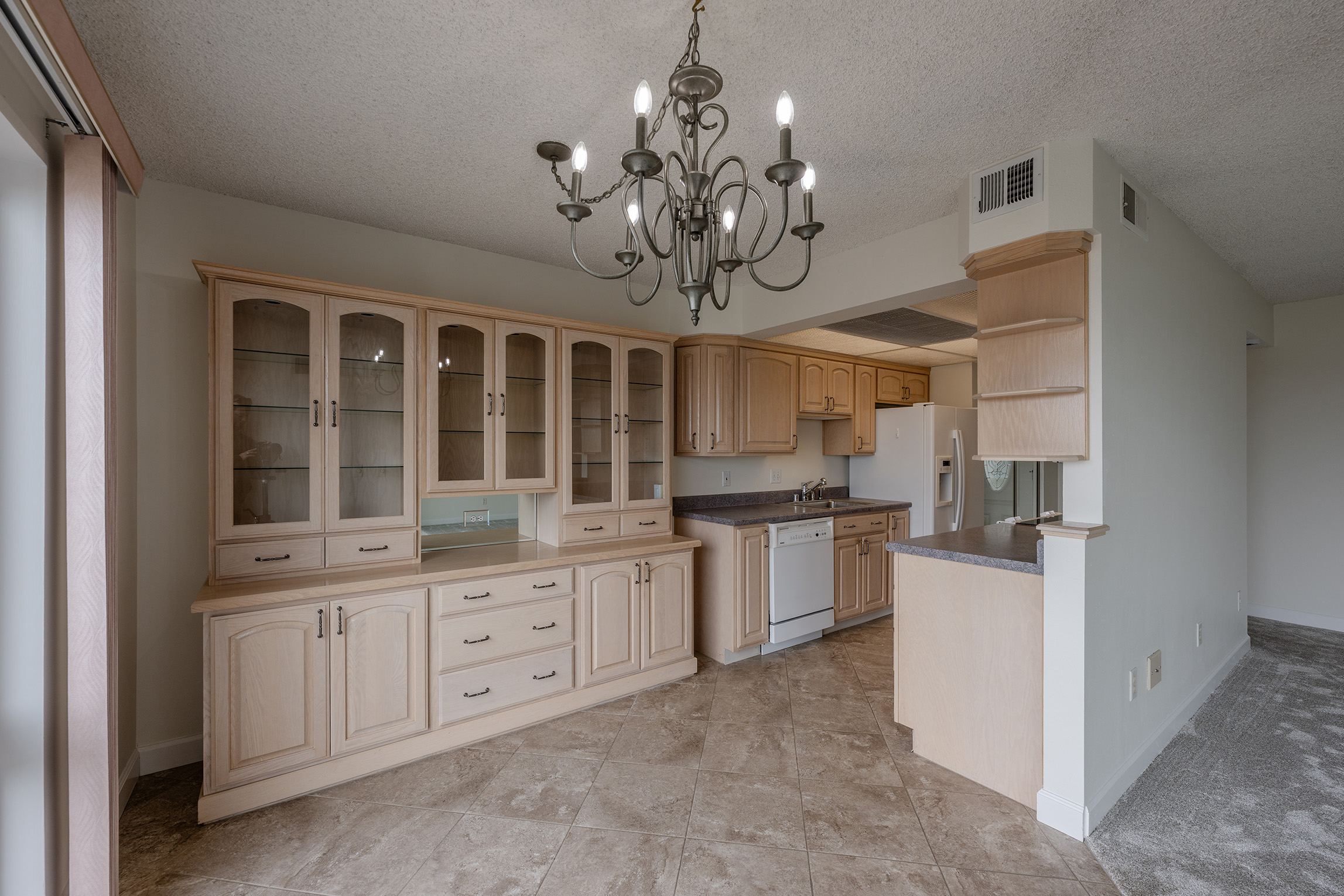  Situated along the Columbia River with breathtaking, one-of-a-kind 180-views - 物件實景