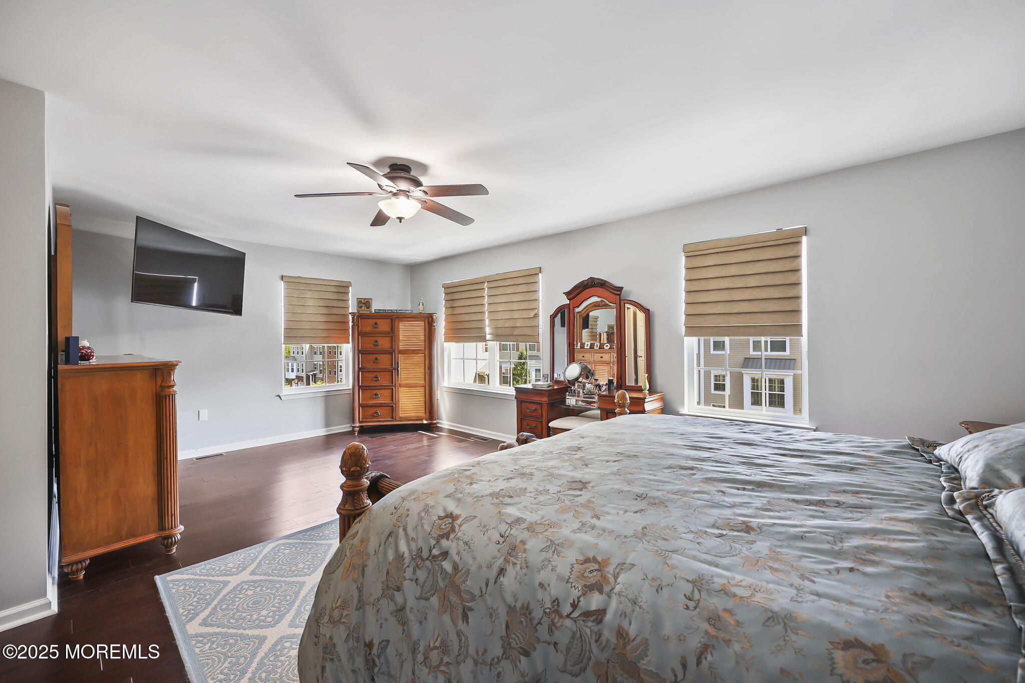 Shrewsbury Boro, New Jersey, 07702, United States, 3 Bedrooms Bedrooms, ,4 BathroomsBathrooms,Residential,For Sale,1942784