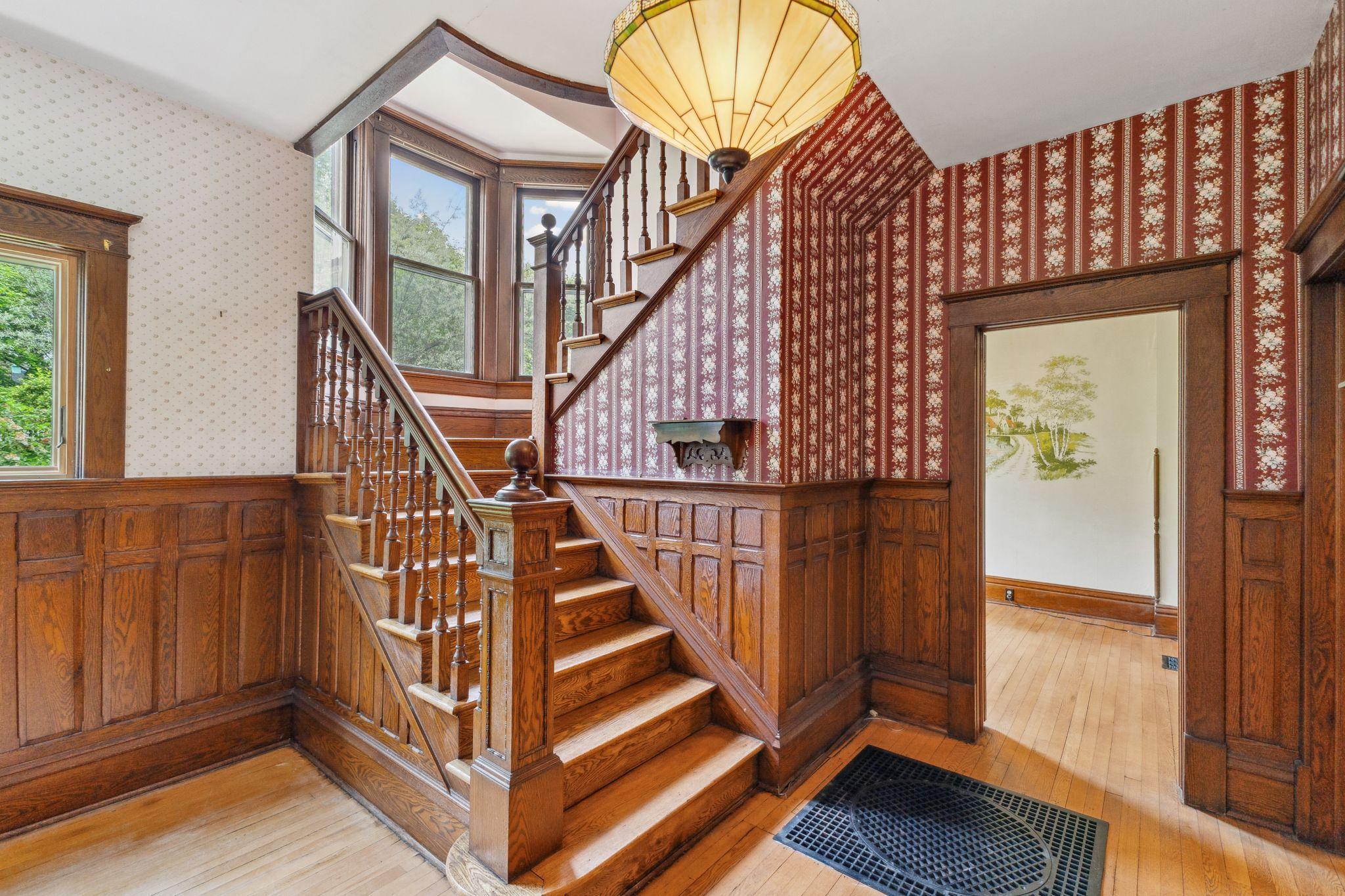 Center City, Minnesota, 55012, United States, 4 Bedrooms Bedrooms, ,1 BathroomBathrooms,Residential,For Sale,1837728