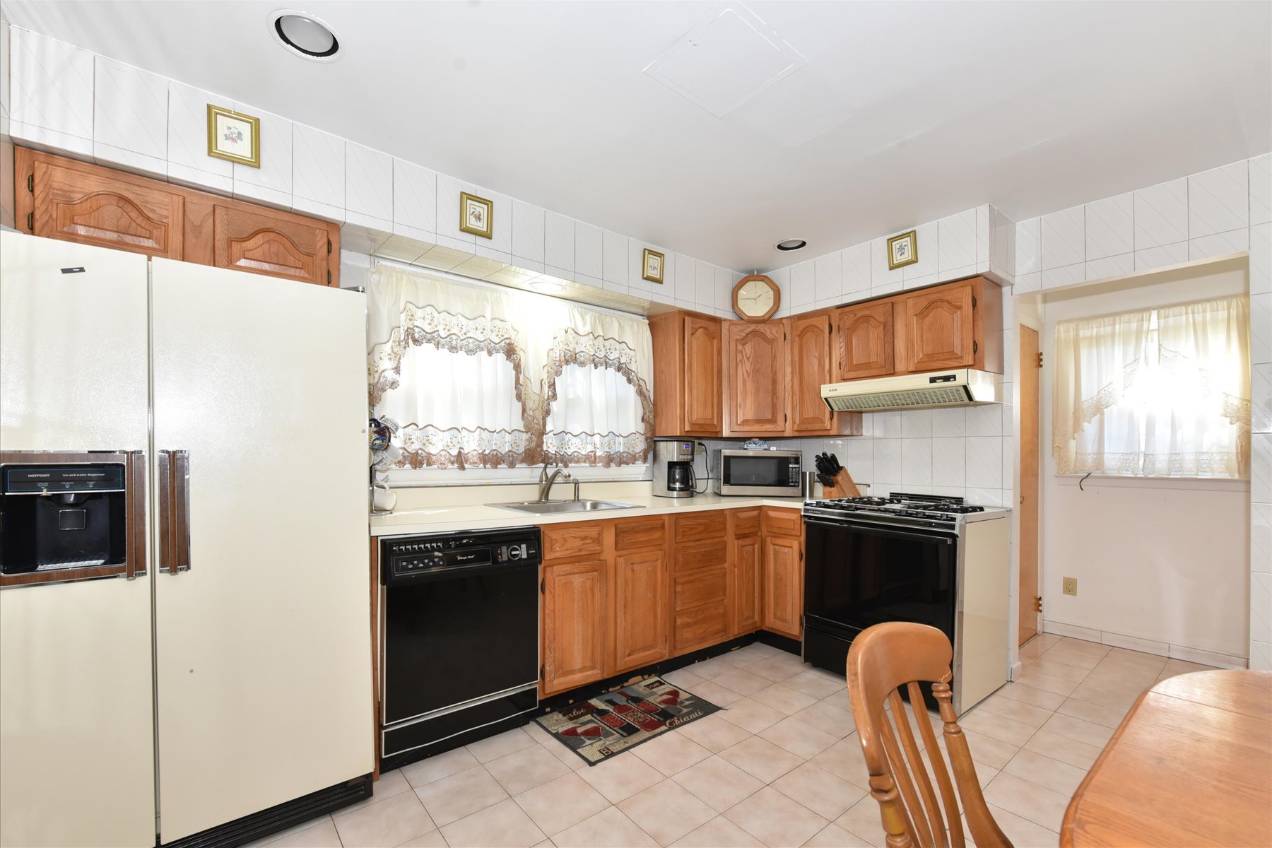  57-46 262nd Street, Little Neck, NY, 11362 - 物件實景