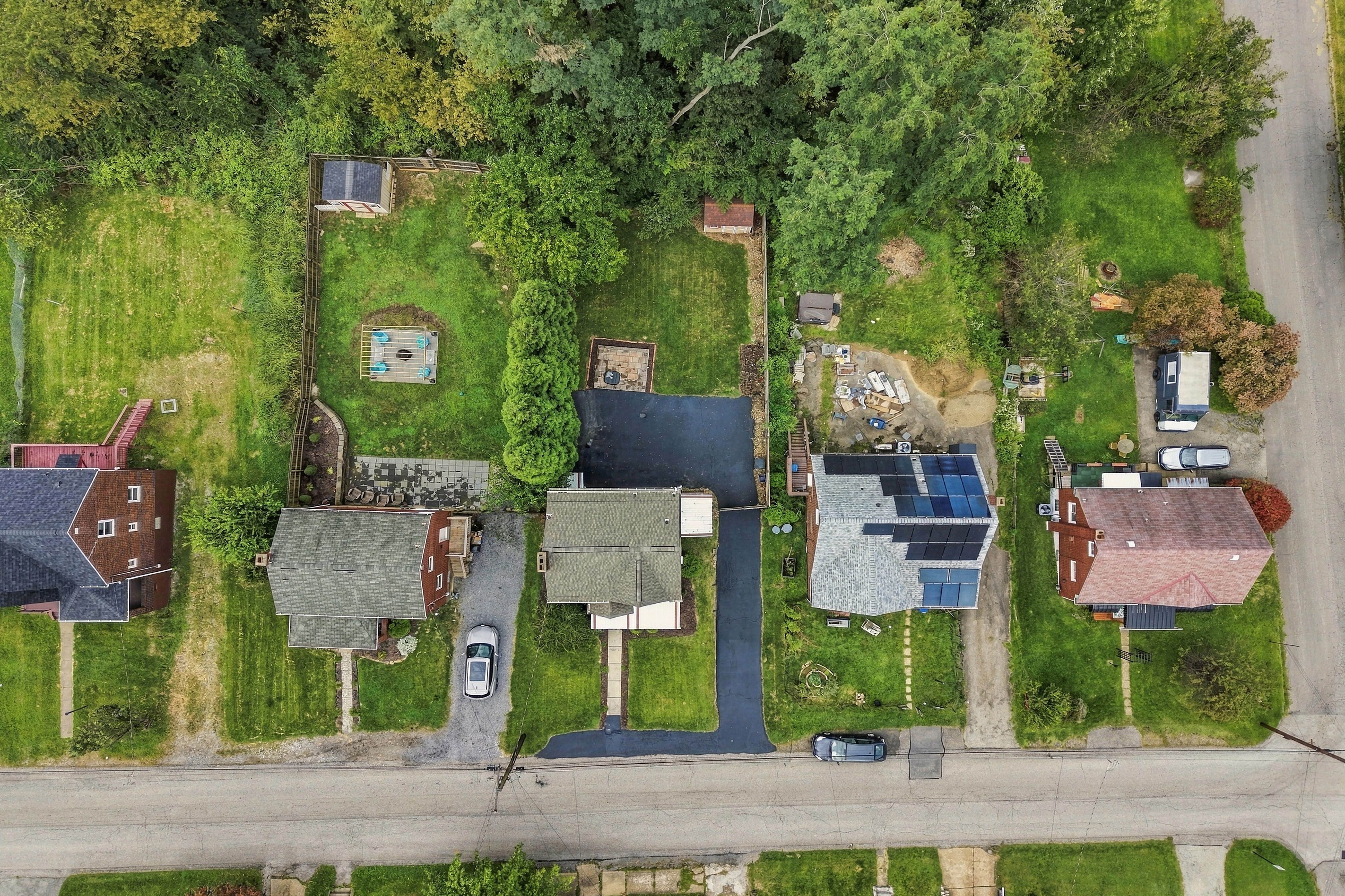  715 Maple Street, West Mifflin, PA 15122 - 物件實景