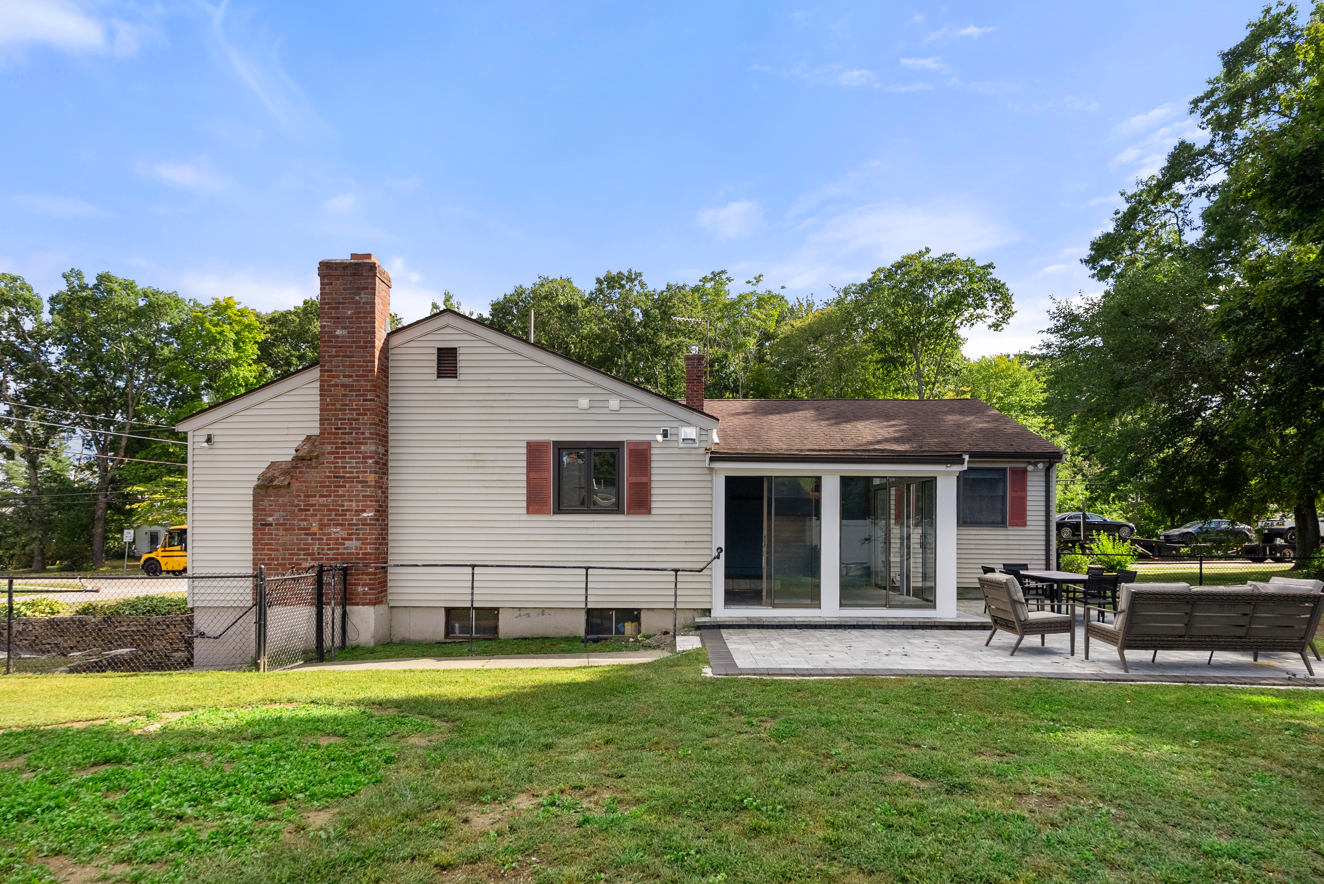  50 Main Street, Medway, MA, 02053 - 物件實景
