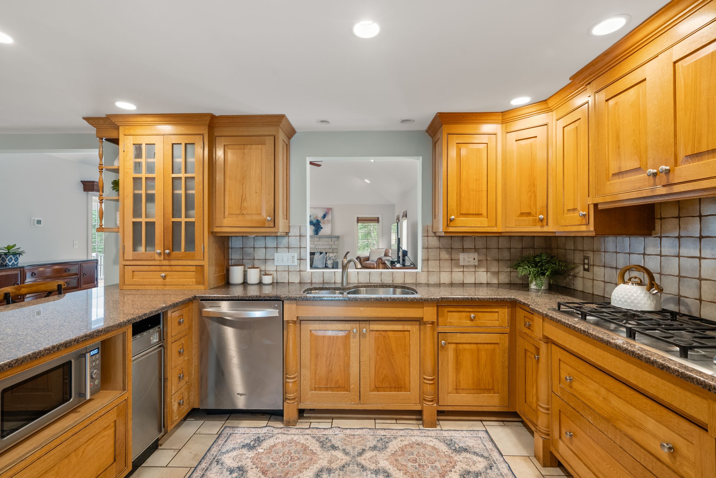 14 Harnden Road, Foxboro, MA, 02035 - 物件實景