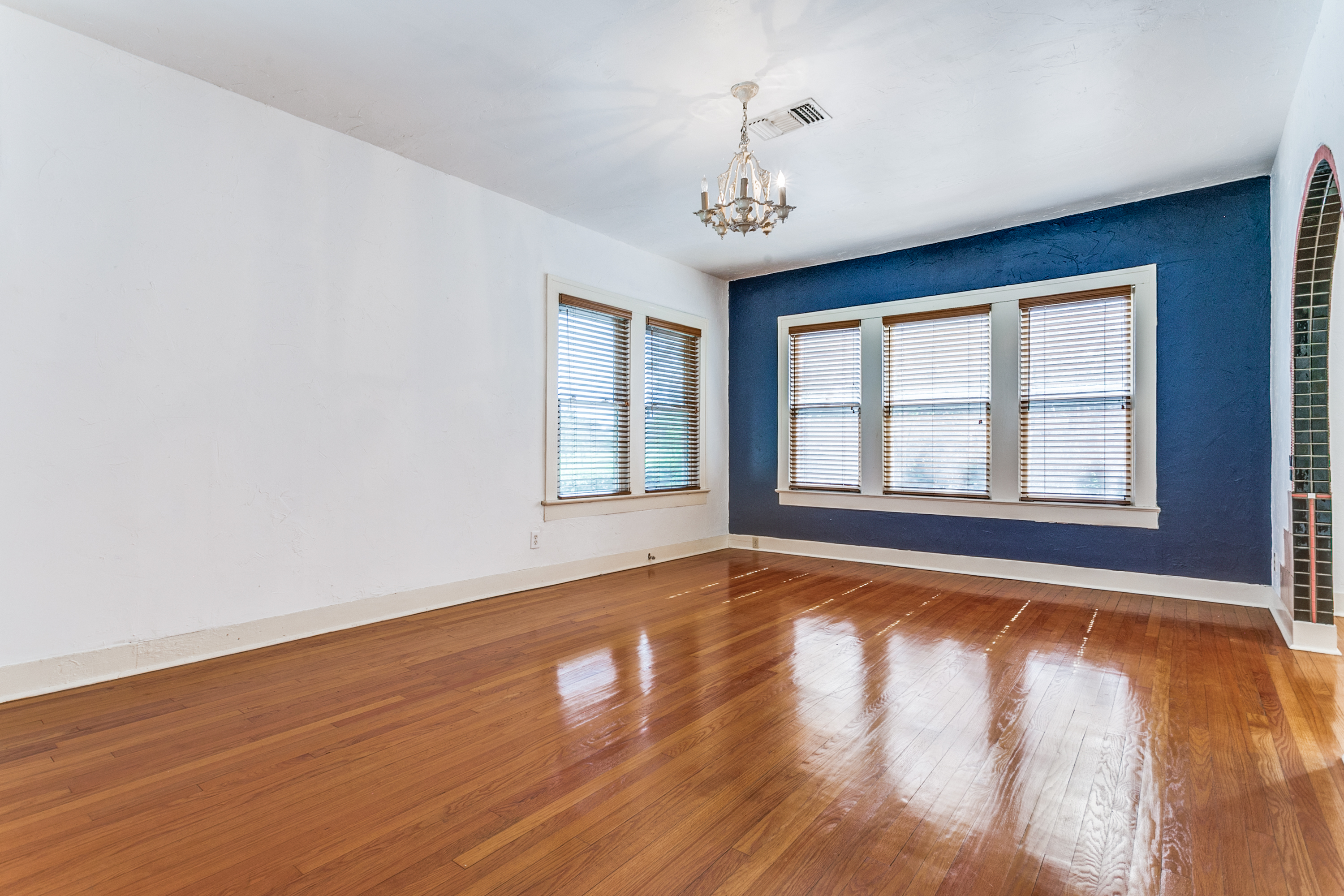  Great Investment Opportunity in Mahncke Park - 物件實景