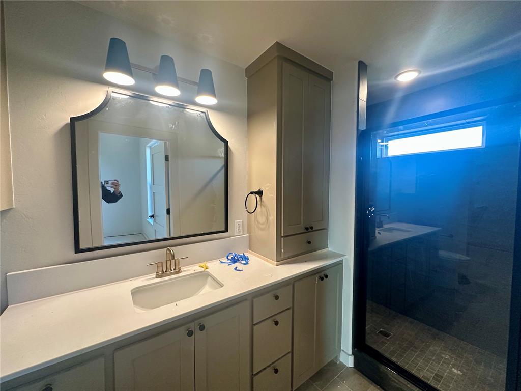 Goldsby, Oklahoma, 73093, United States, 4 Bedrooms Bedrooms, ,5 BathroomsBathrooms,Residential,For Sale,1992397