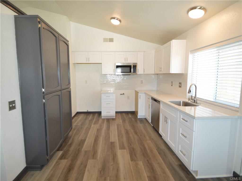 Moreno Valley, California, 92551, United States, 3 Bedrooms Bedrooms, ,2 BathroomsBathrooms,Residential,For Sale,1982753