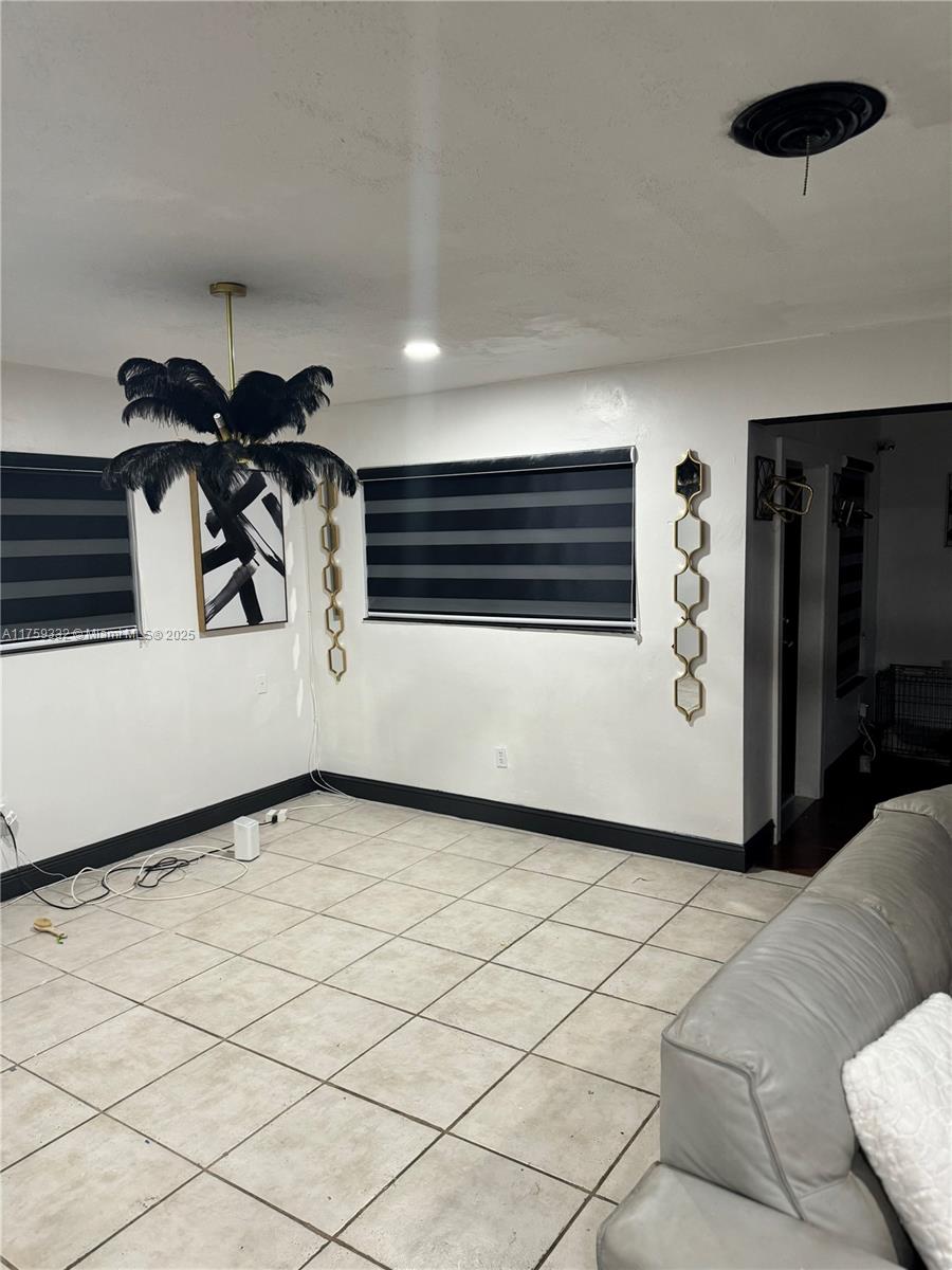 Miami Gardens, Florida, 33169, United States, 3 Bedrooms Bedrooms, ,2 BathroomsBathrooms,Residential,For Sale,1913697