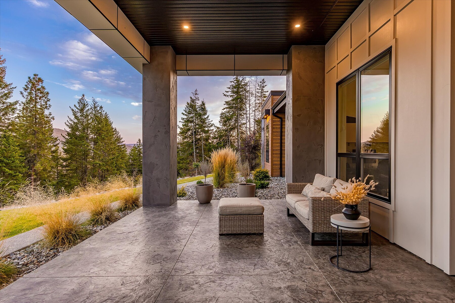  Gorgeous Custom Home - 物件實景