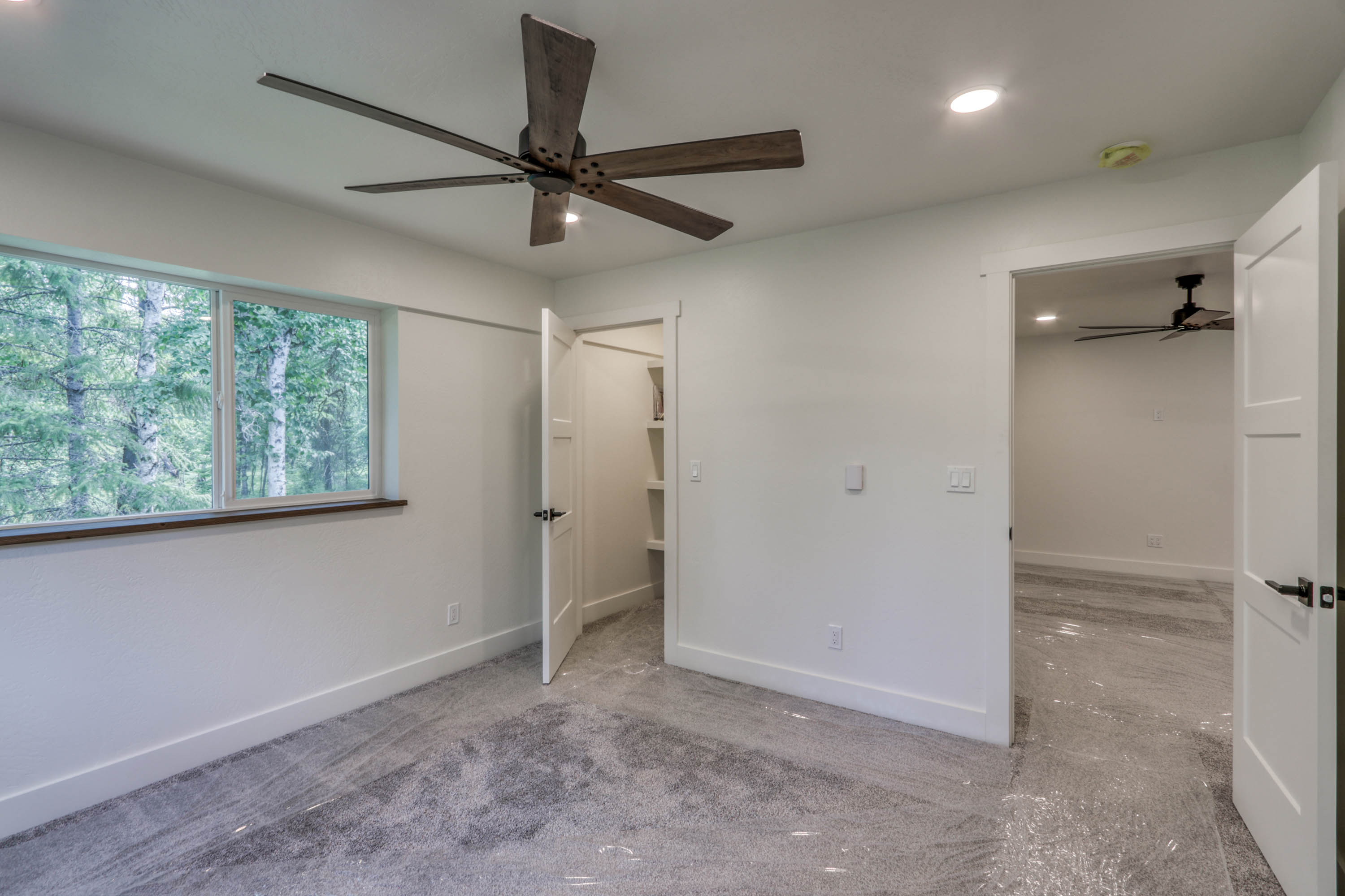 Sandpoint, Idaho, 83864, United States, 3 Bedrooms Bedrooms, ,3 BathroomsBathrooms,Residential,For Sale,1905788