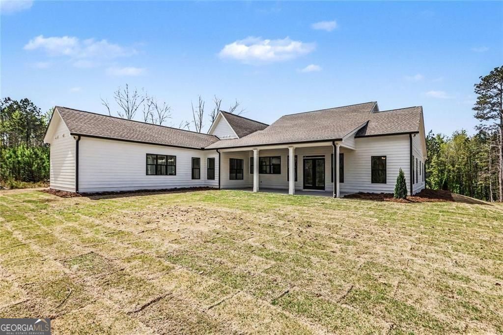 Atlanta, Georgia, 30349, United States, 4 Bedrooms Bedrooms, ,4 BathroomsBathrooms,Residential,For Sale,2033657