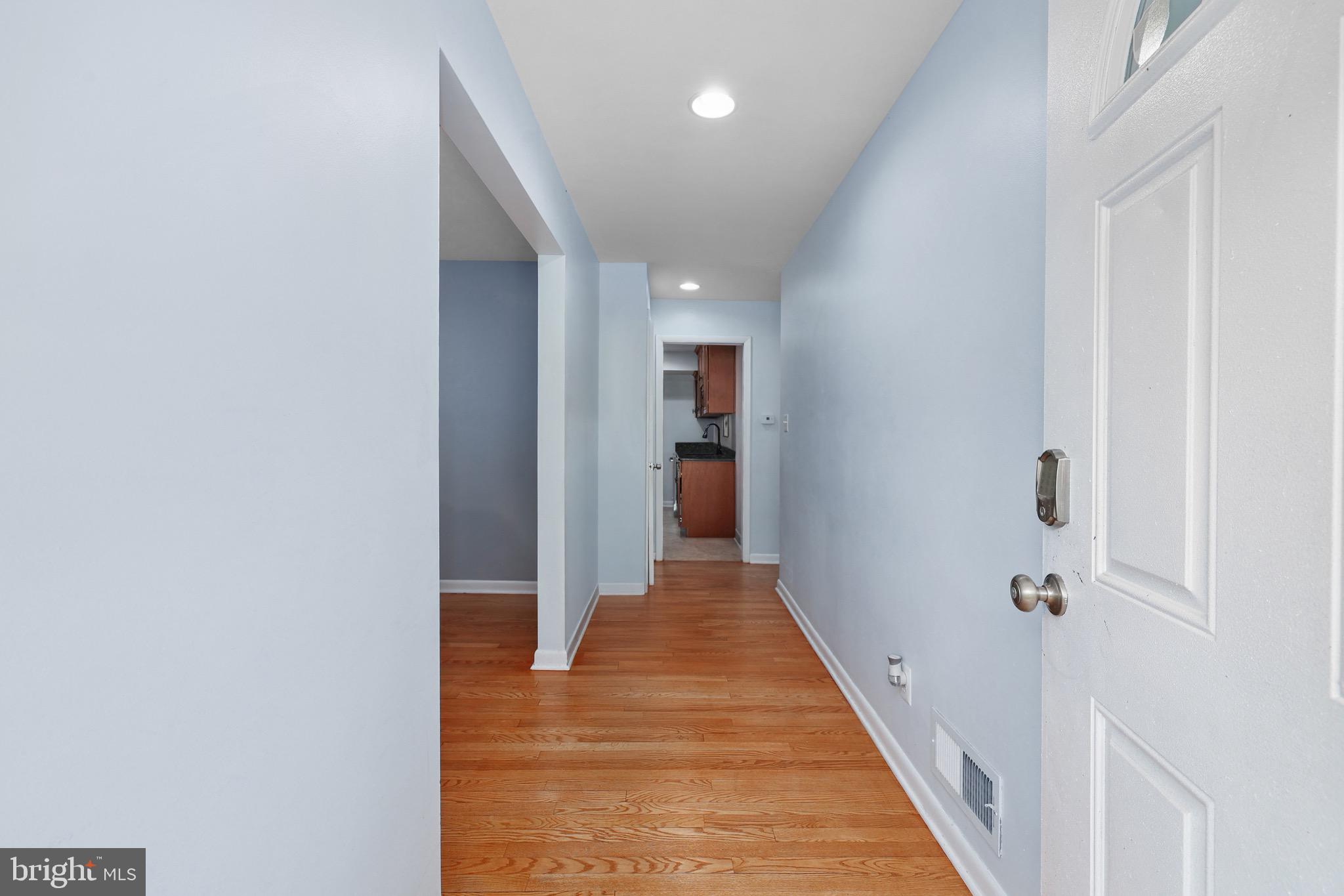 Annandale, Virginia, 22003, United States, 5 Bedrooms Bedrooms, ,3 BathroomsBathrooms,Residential,For Sale,1937773