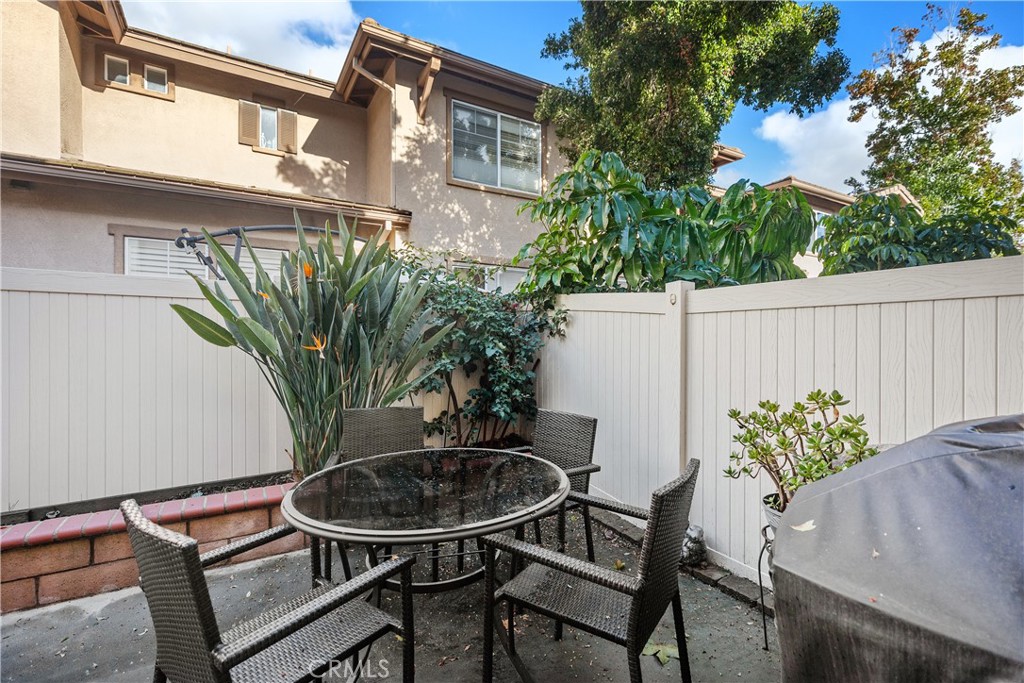 Aliso Viejo, California, 92656, United States, 3 Bedrooms Bedrooms, ,3 BathroomsBathrooms,Residential,For Sale,2001858