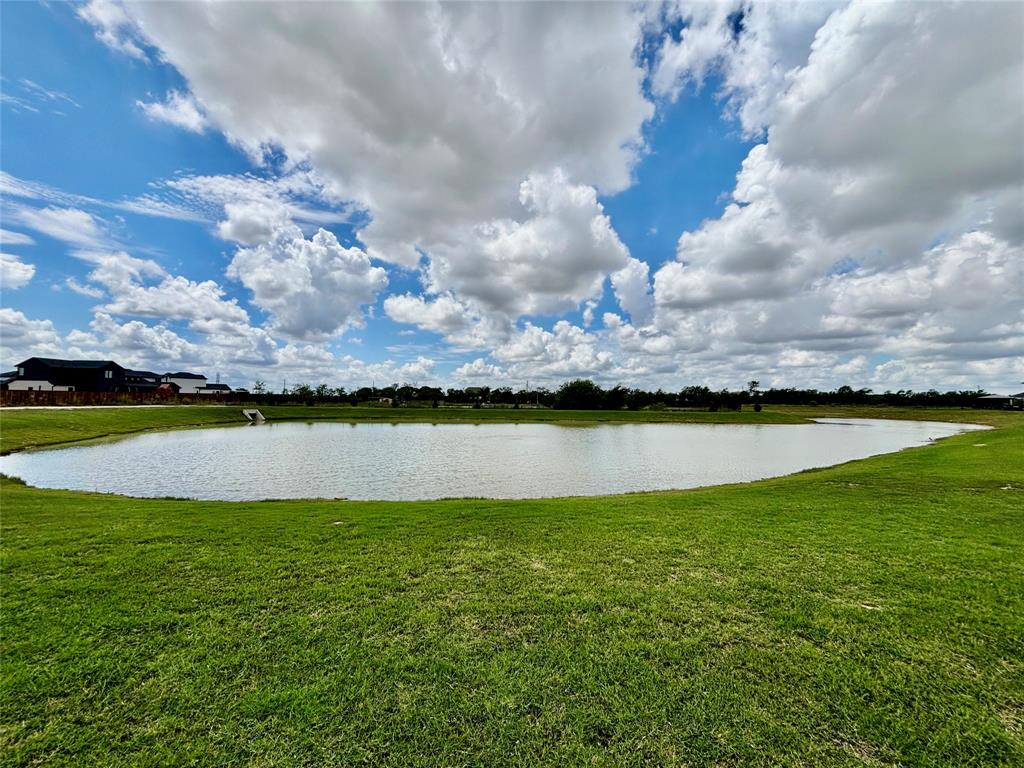 Haslet, Texas, 76052, United States, 5 Bedrooms Bedrooms, ,5 BathroomsBathrooms,Residential,For Sale,1876085
