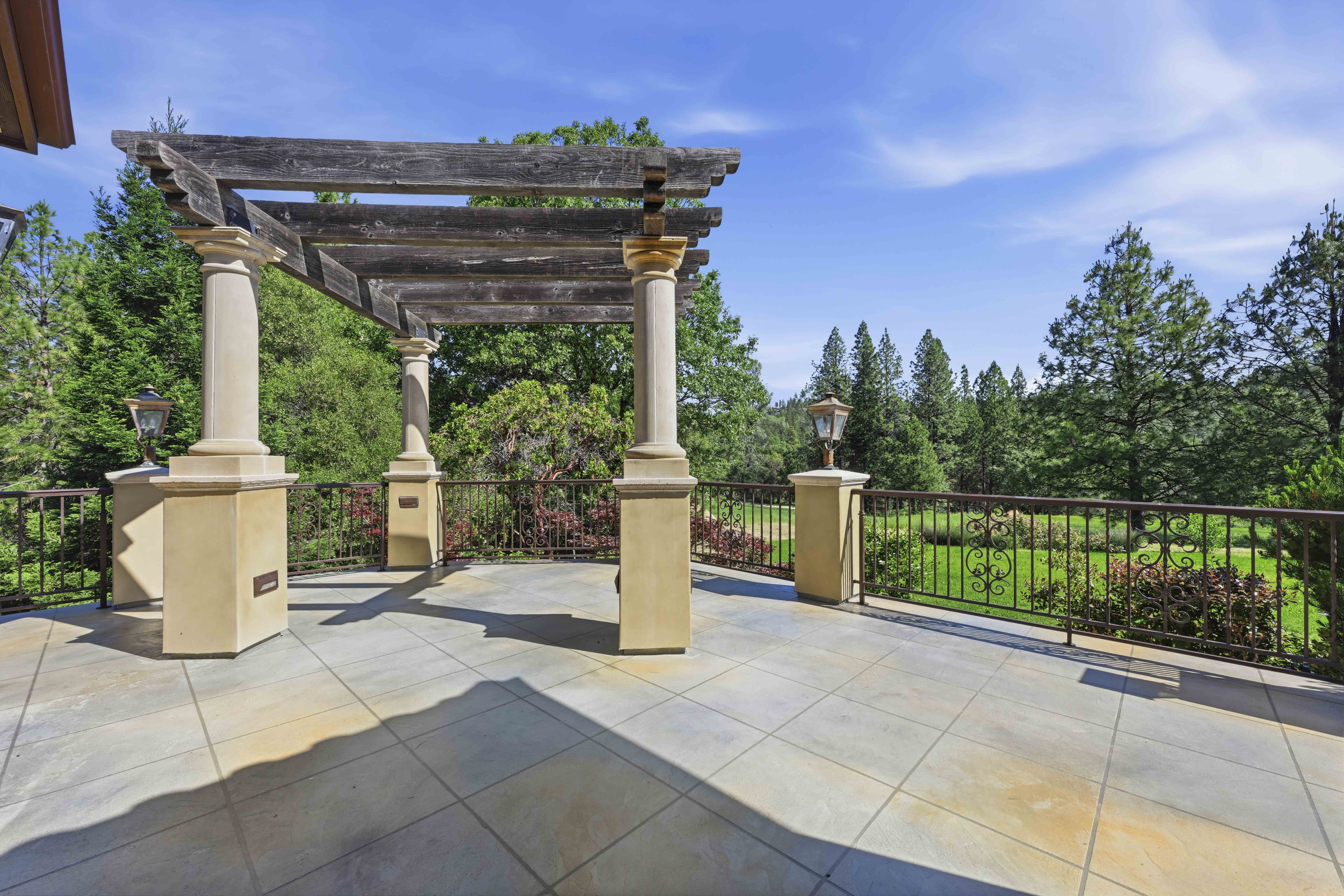  17107 Winchester Club Drive, Meadow Vista, CA 95722 - 物件實景