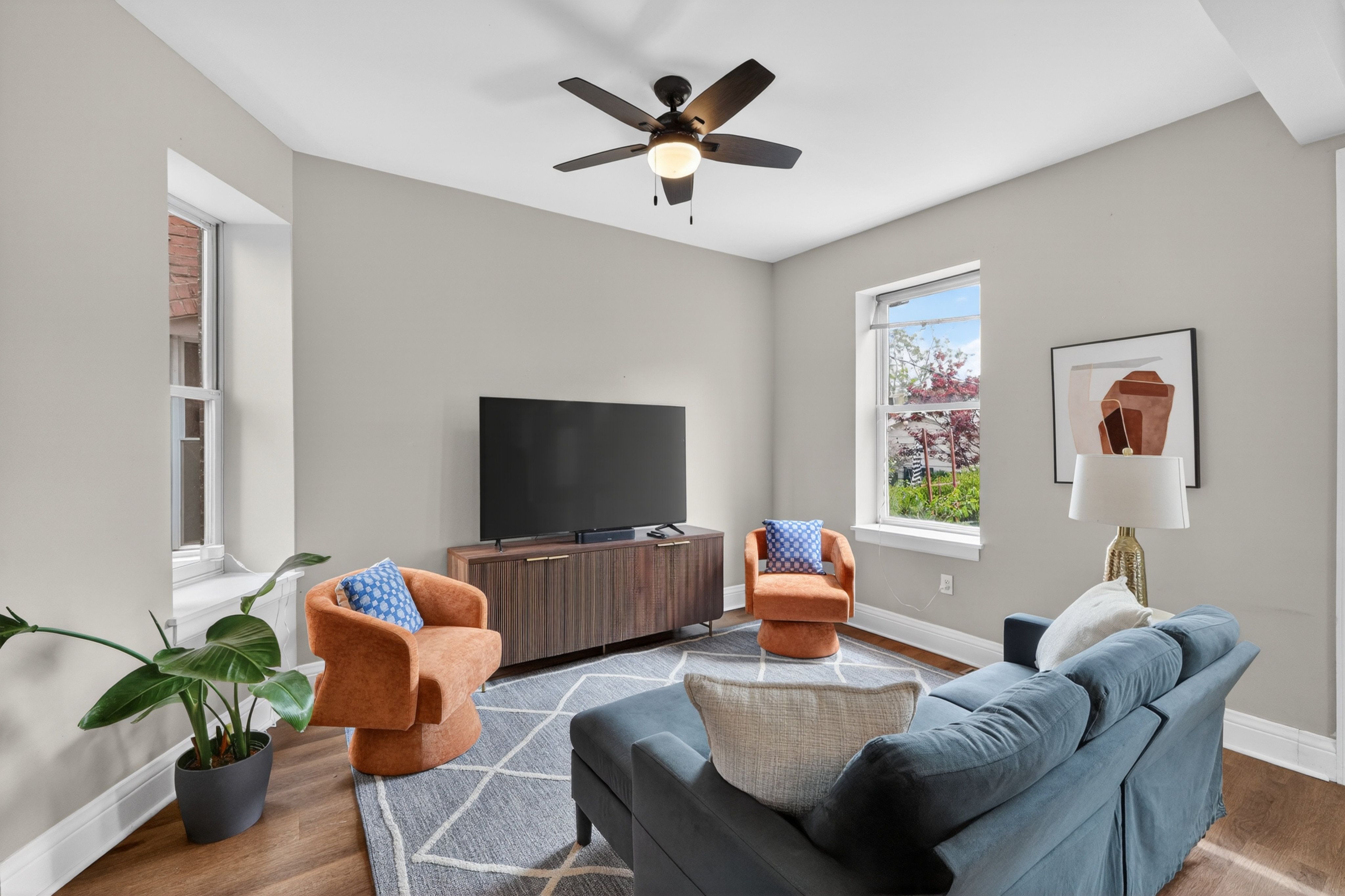  Beautifully updated, inviting home - 物件實景