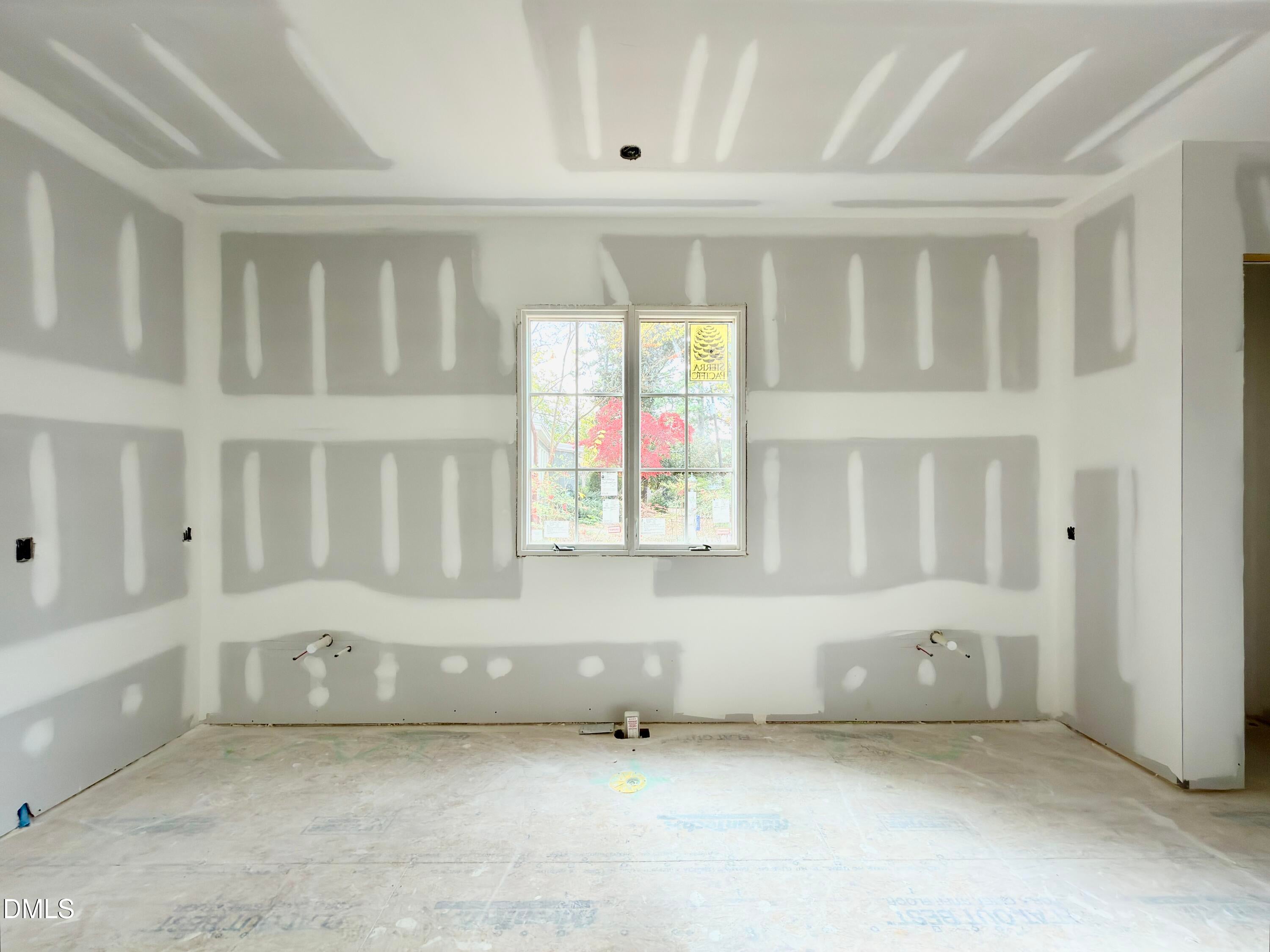 Raleigh, North Carolina, 27608, United States, 4 Bedrooms Bedrooms, ,6 BathroomsBathrooms,Residential,For Sale,1988275