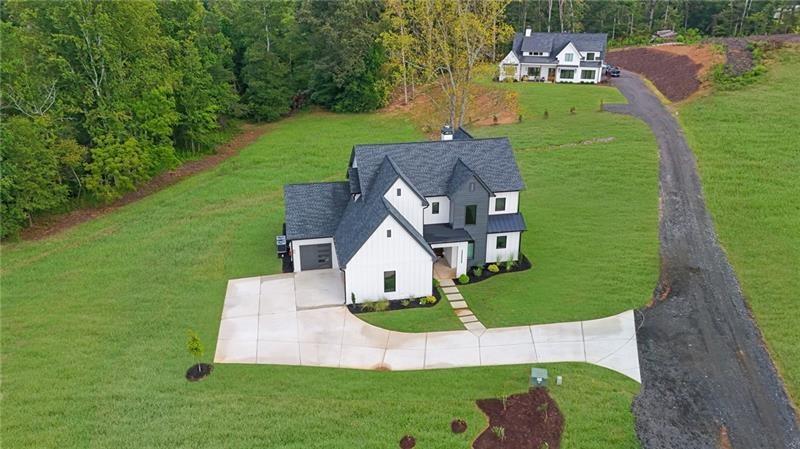 Canton, Georgia, 30114, United States, 5 Bedrooms Bedrooms, ,4 BathroomsBathrooms,Residential,For Sale,1974938