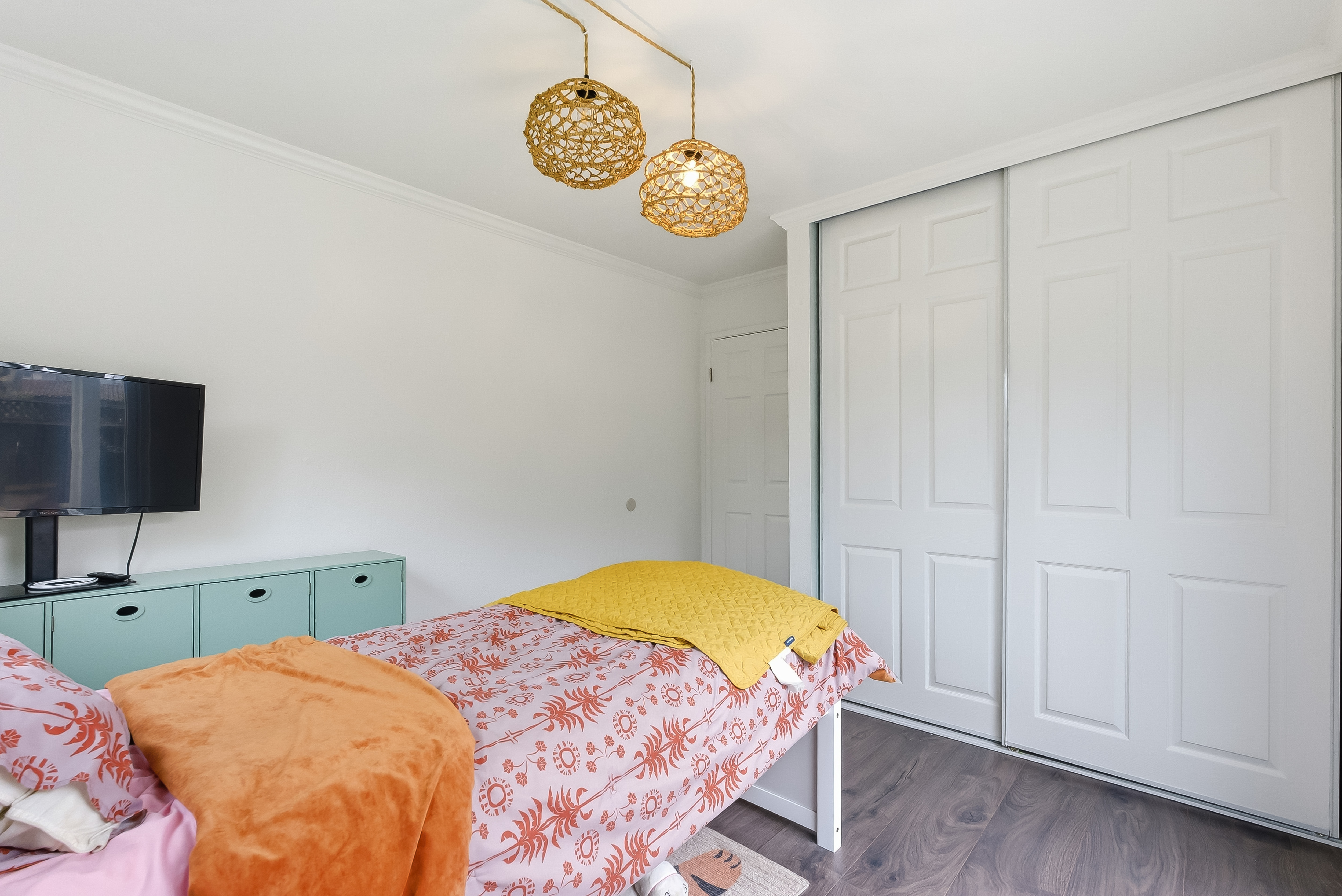  Shreen Court Charming Cul-de-Sac Home - 物件實景