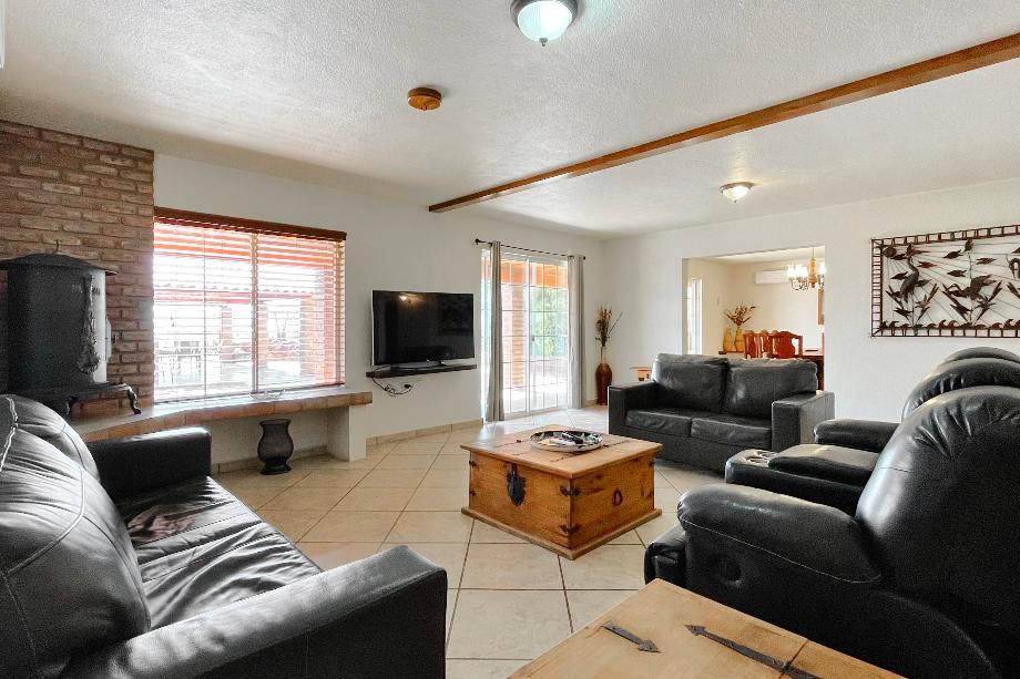 Guaymas, Sonora, 85506, Mexico, 4 Bedrooms Bedrooms, ,2 BathroomsBathrooms,Residential,For Sale,1918784