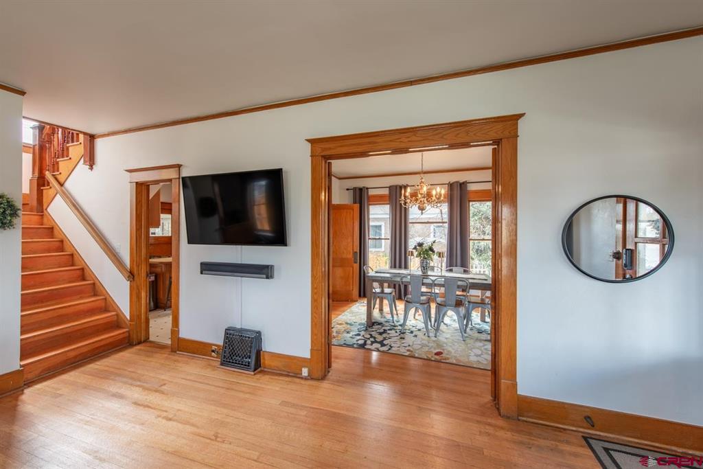 Montrose, Colorado, 81401, United States, 4 Bedrooms Bedrooms, ,2 BathroomsBathrooms,Residential,For Sale,1997737