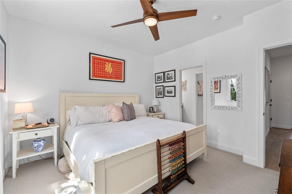 Atlanta, Georgia, 30324, United States, 3 Bedrooms Bedrooms, ,3 BathroomsBathrooms,Residential,For Sale,1948328