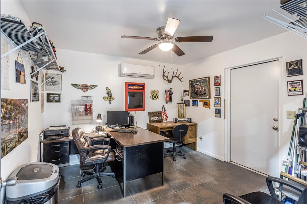 Newalla, Oklahoma, 74857, United States, 3 Bedrooms Bedrooms, ,3 BathroomsBathrooms,Residential,For Sale,1827930
