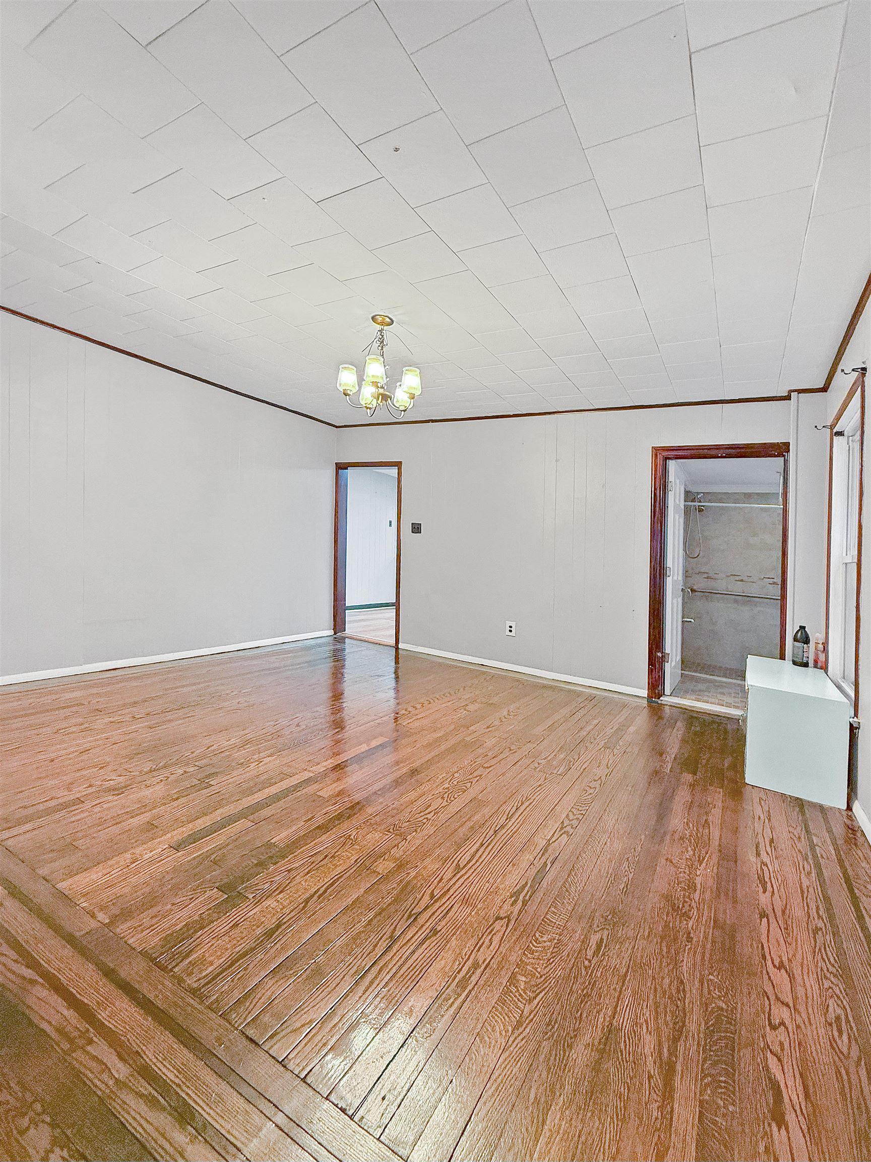 Jersey City, New Jersey, 07304, United States, 3 Bedrooms Bedrooms, ,2 BathroomsBathrooms,Residential,For Sale,1916794