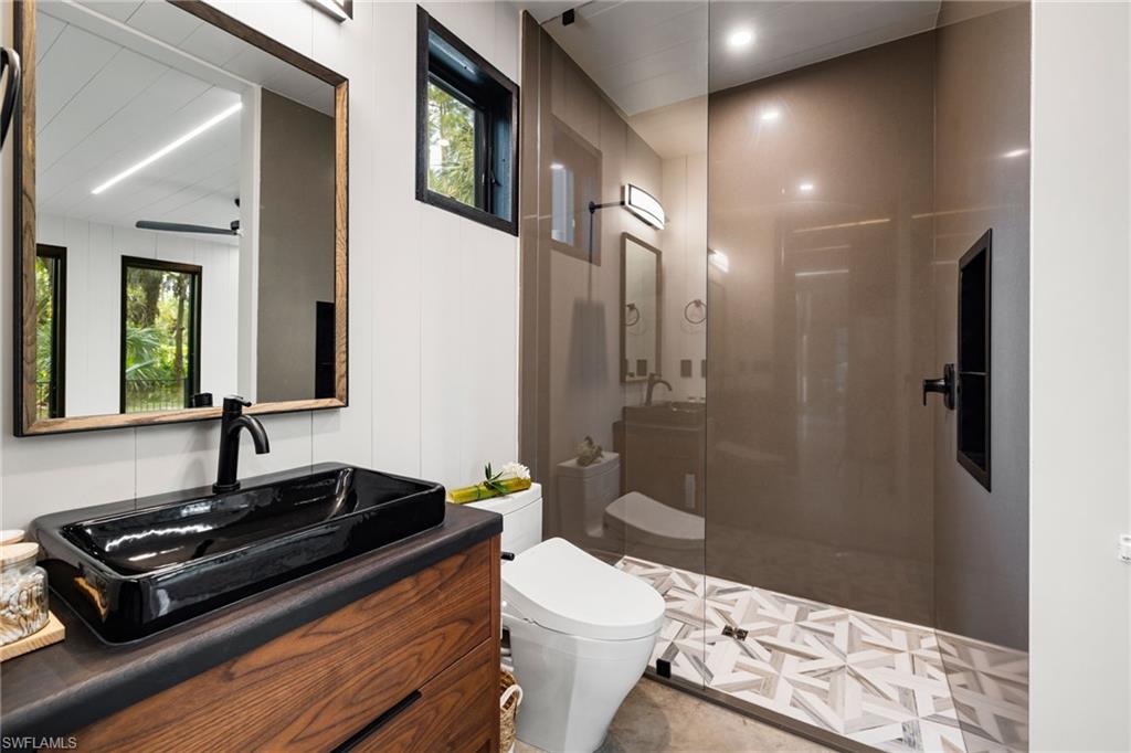 Naples, Florida, 34120, United States, 3 Bedrooms Bedrooms, ,4 BathroomsBathrooms,Residential,For Sale,1992036