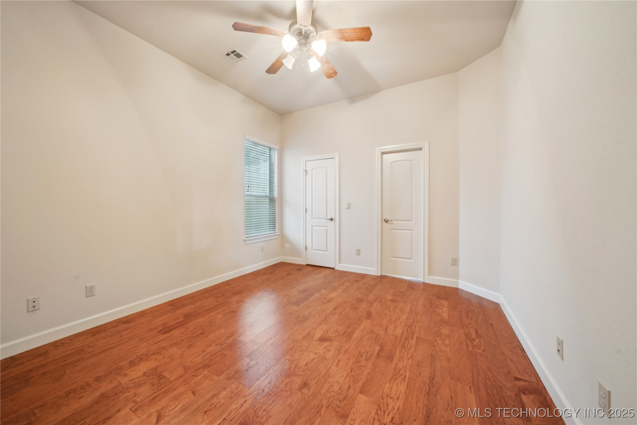 Tulsa, Oklahoma, 74145, United States, 5 Bedrooms Bedrooms, ,4 BathroomsBathrooms,Residential,For Sale,1758720