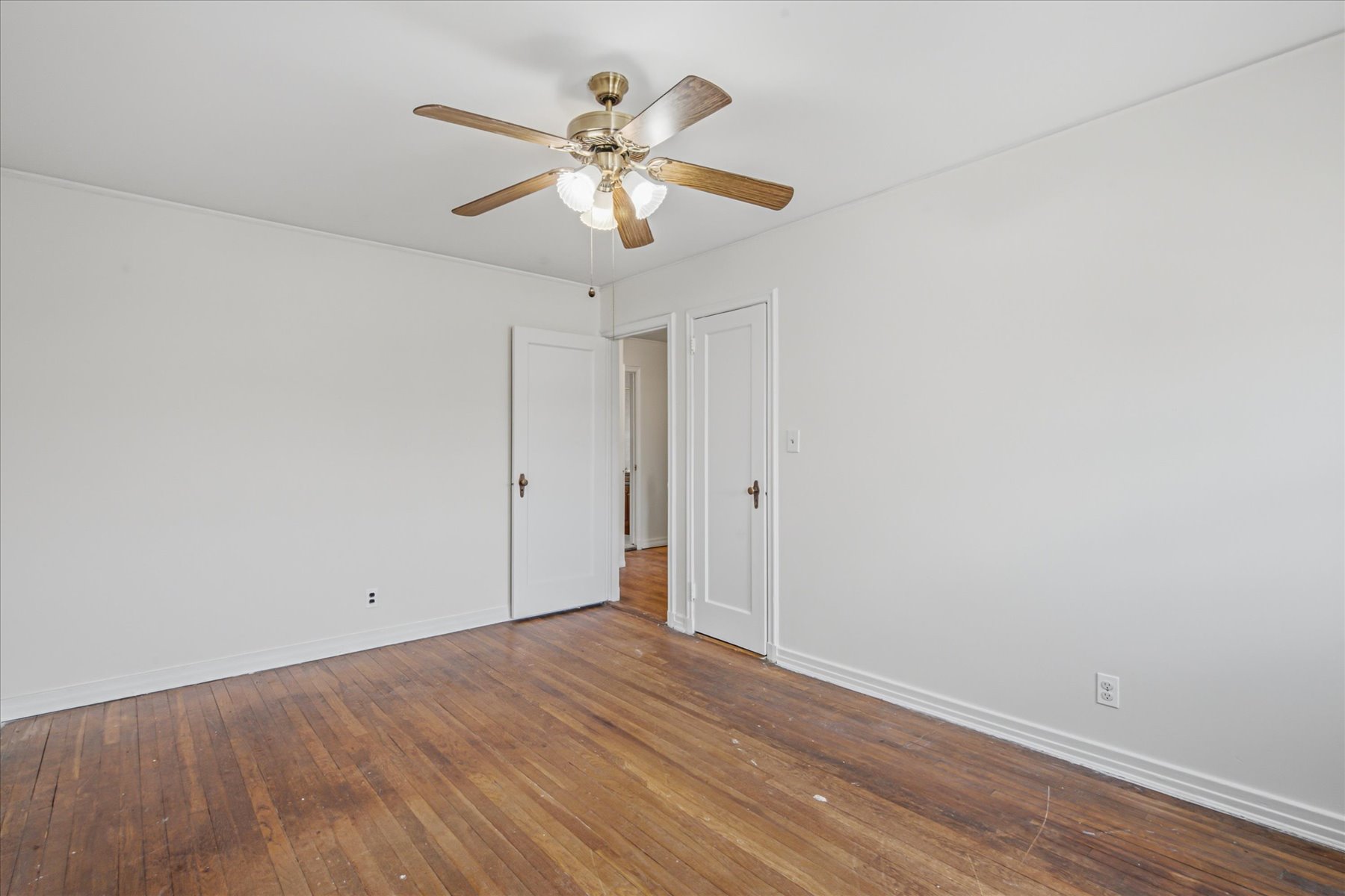  198-22 29th Avenue, Flushing, NY, 11358 - 物件實景