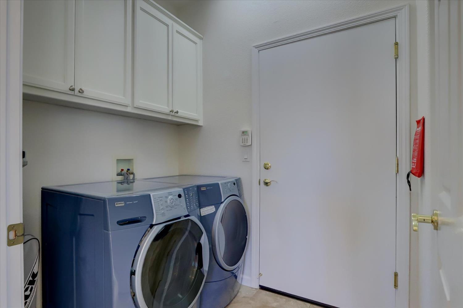 Grass Valley, California, 95945, United States, 2 Bedrooms Bedrooms, ,2 BathroomsBathrooms,Residential,For Sale,1967718