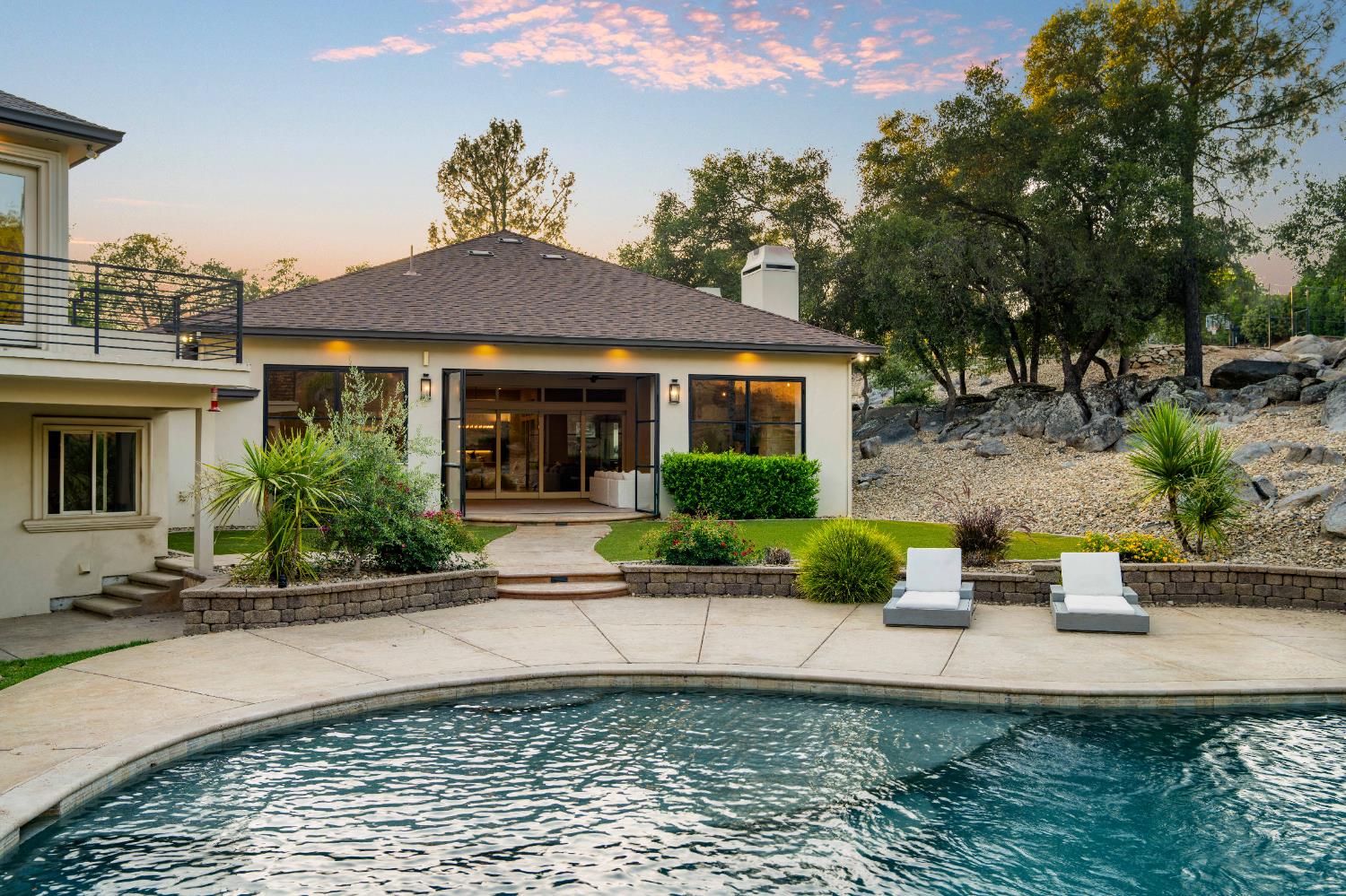 Loomis, California, 95650, United States, 5 Bedrooms Bedrooms, ,6 BathroomsBathrooms,Residential,For Sale,2003238