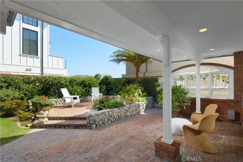 Corona del Mar, California, 92625, United States, 4 Bedrooms Bedrooms, ,4 BathroomsBathrooms,Residential,For Sale,1709023