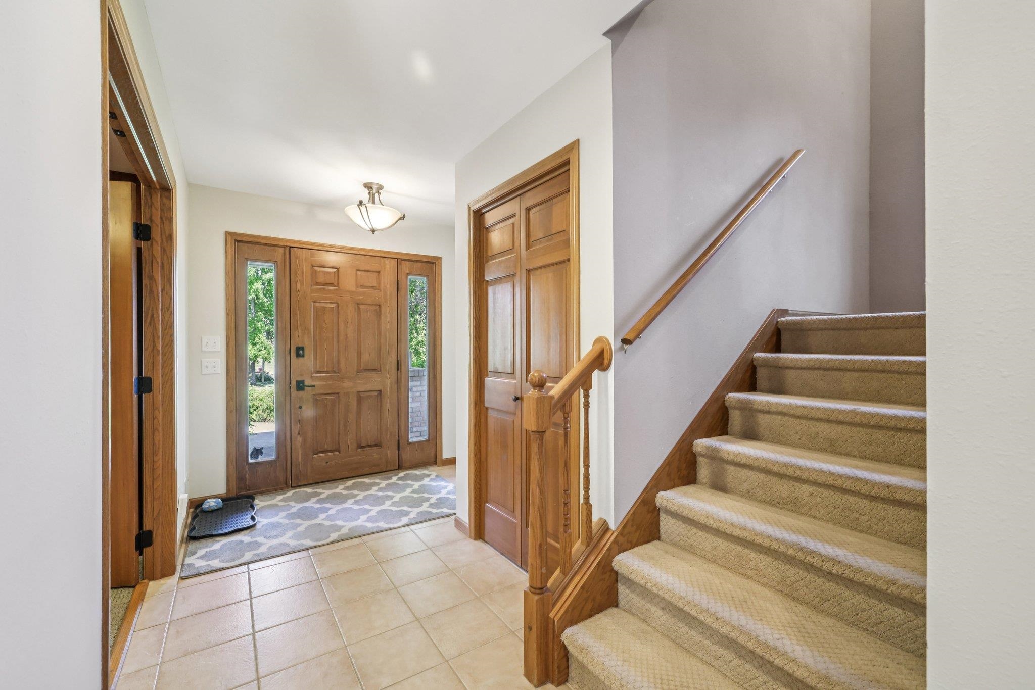 Portage, Wisconsin, 53901, United States, 4 Bedrooms Bedrooms, ,5 BathroomsBathrooms,Residential,For Sale,1976177