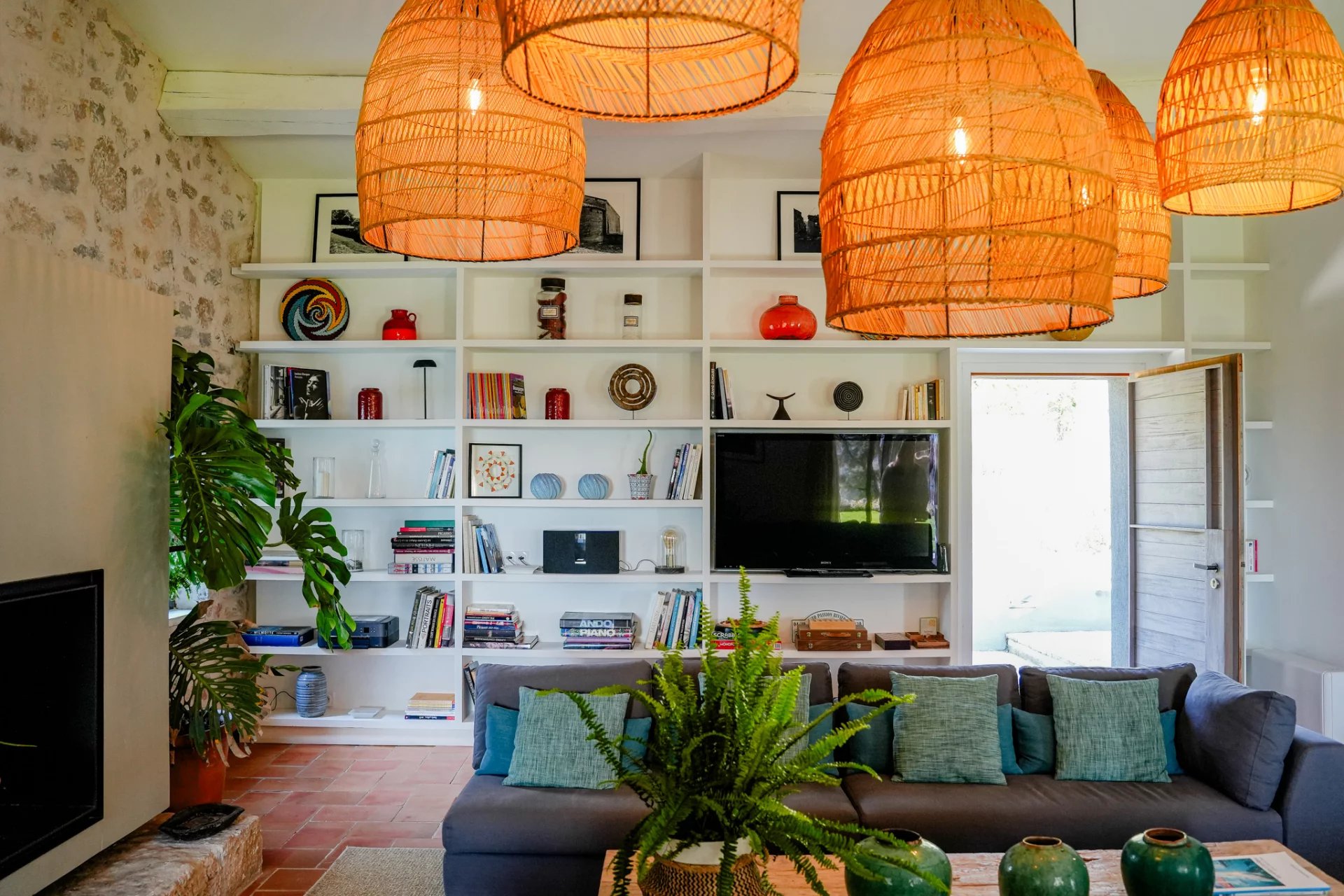 Flayosc, Provence-Alpes-Côte d’Azur, 83780, FR, 8 Bedrooms Bedrooms, ,7 BathroomsBathrooms,Residential,For Sale,1988944