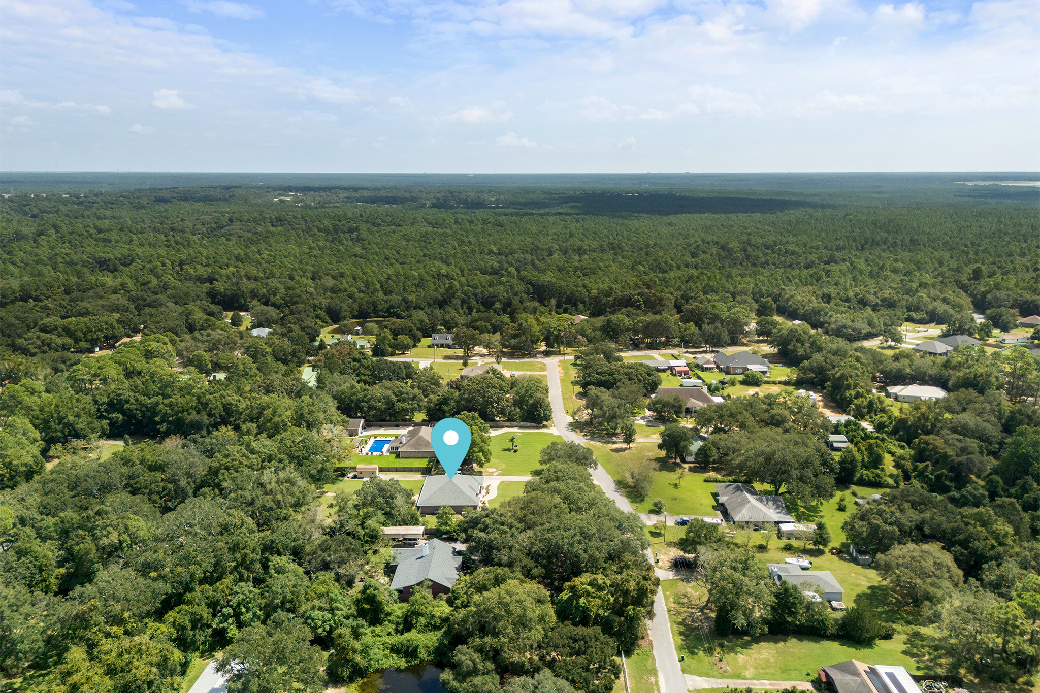 Move-In Ready Home on Nearly an Acre - 物件實景