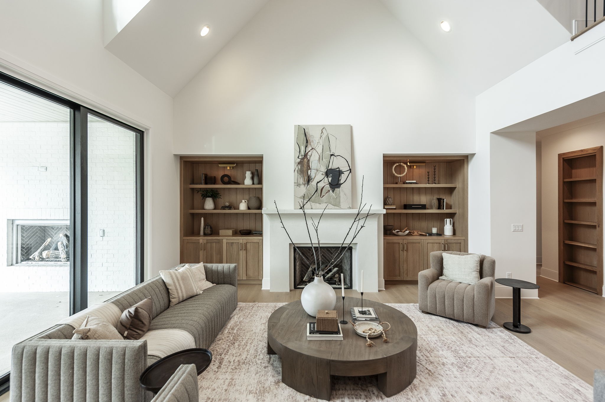 Nashville, Tennessee, 37205, United States, 5 Bedrooms Bedrooms, ,7 BathroomsBathrooms,Residential,For Sale,2008572