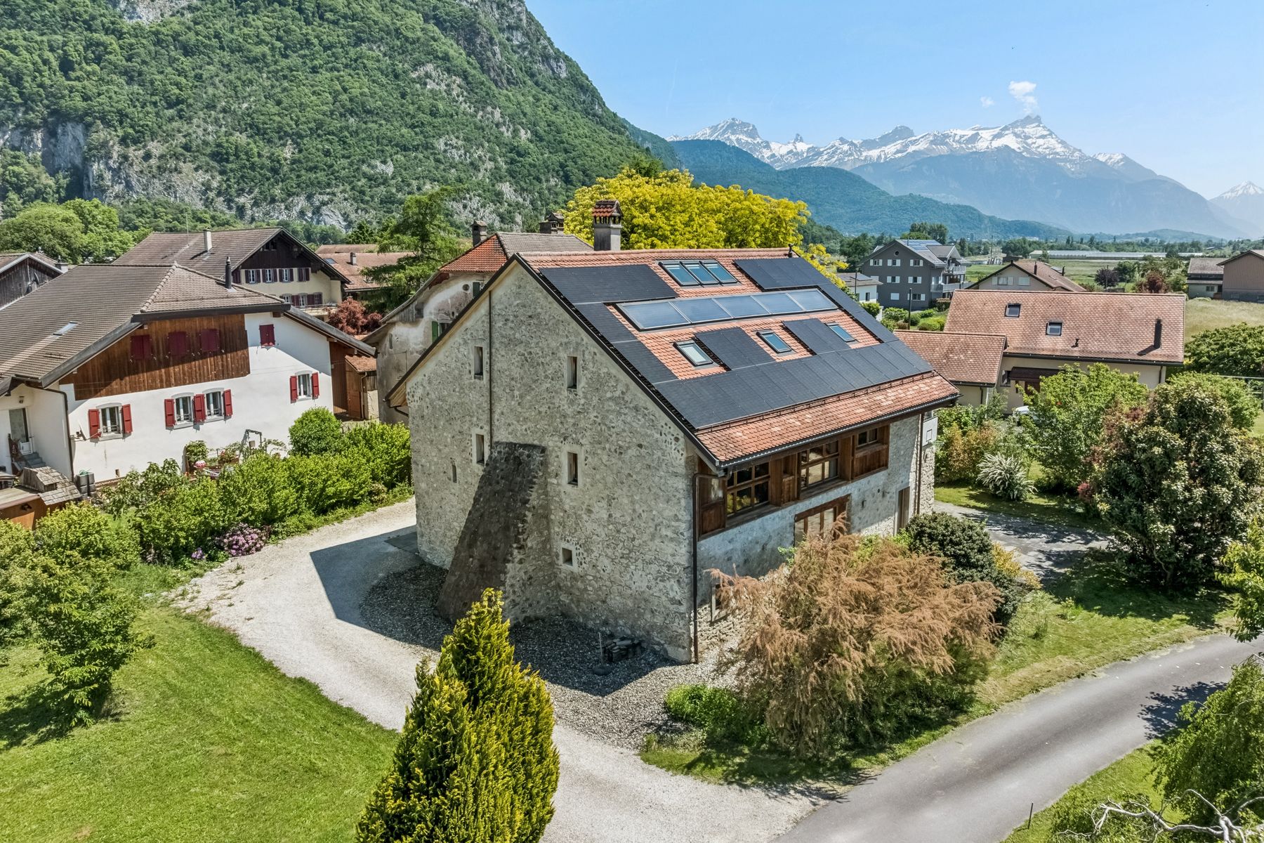  Favourite: renovated farmhouse with timeless charm - 物件實景