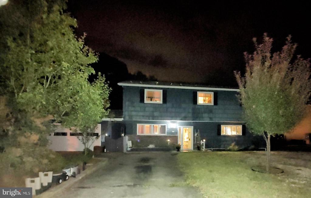 Bayville, New Jersey, 08721, United States, 4 Bedrooms Bedrooms, ,2 BathroomsBathrooms,Residential,For Sale,1837204