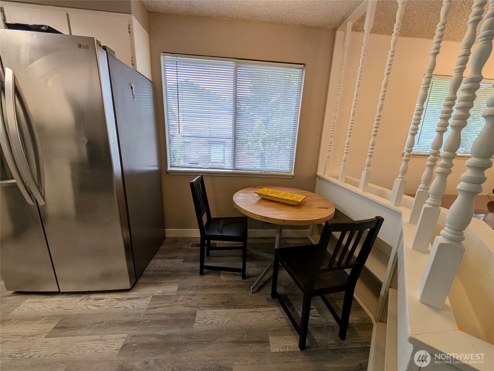 Seattle, Washington, 98133, United States, 3 Bedrooms Bedrooms, ,2 BathroomsBathrooms,Residential,For Sale,1975862