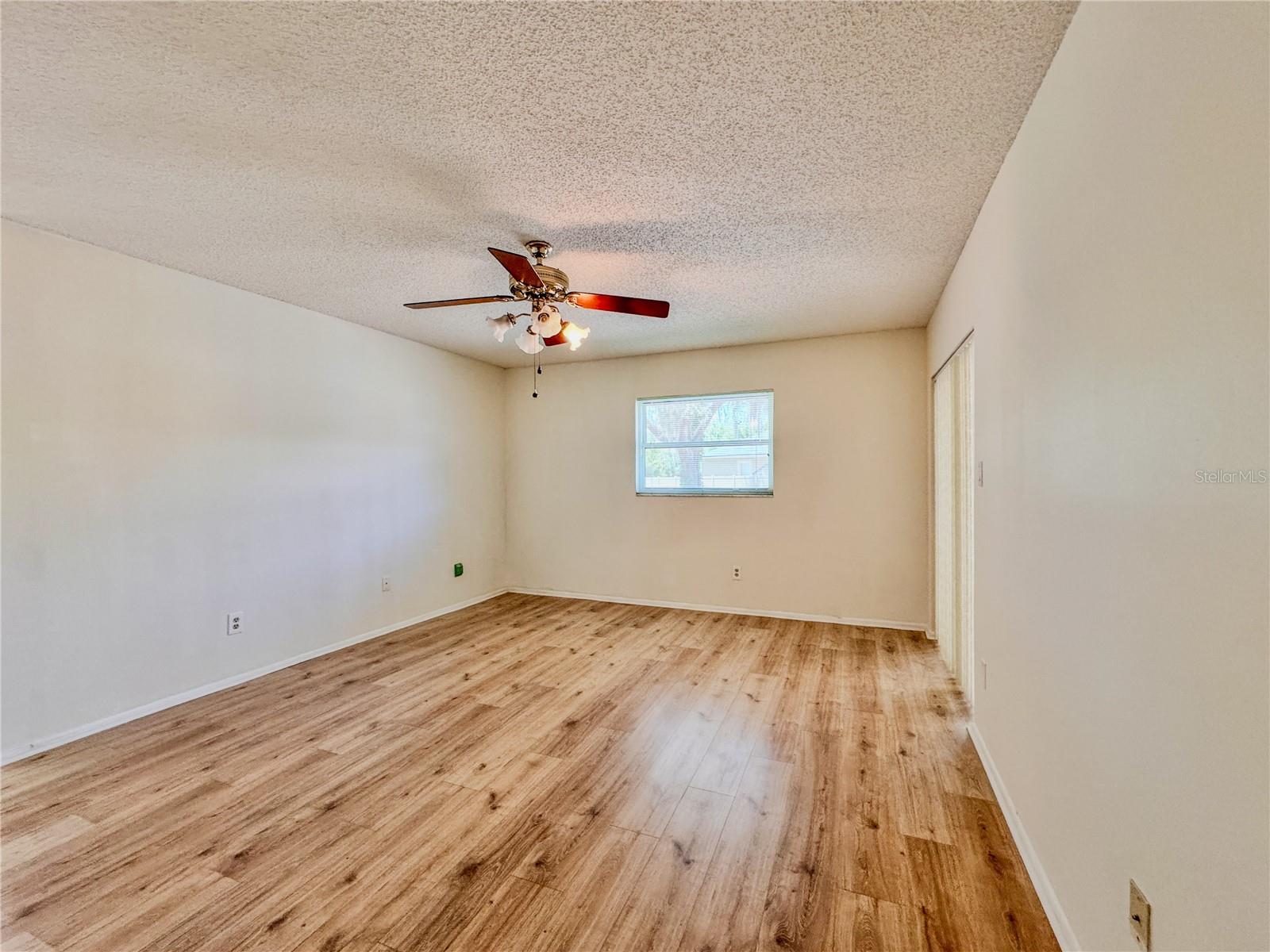 WINTER PARK, Florida, 32792, United States, 4 Bedrooms Bedrooms, ,2 BathroomsBathrooms,Residential,For Sale,1850875