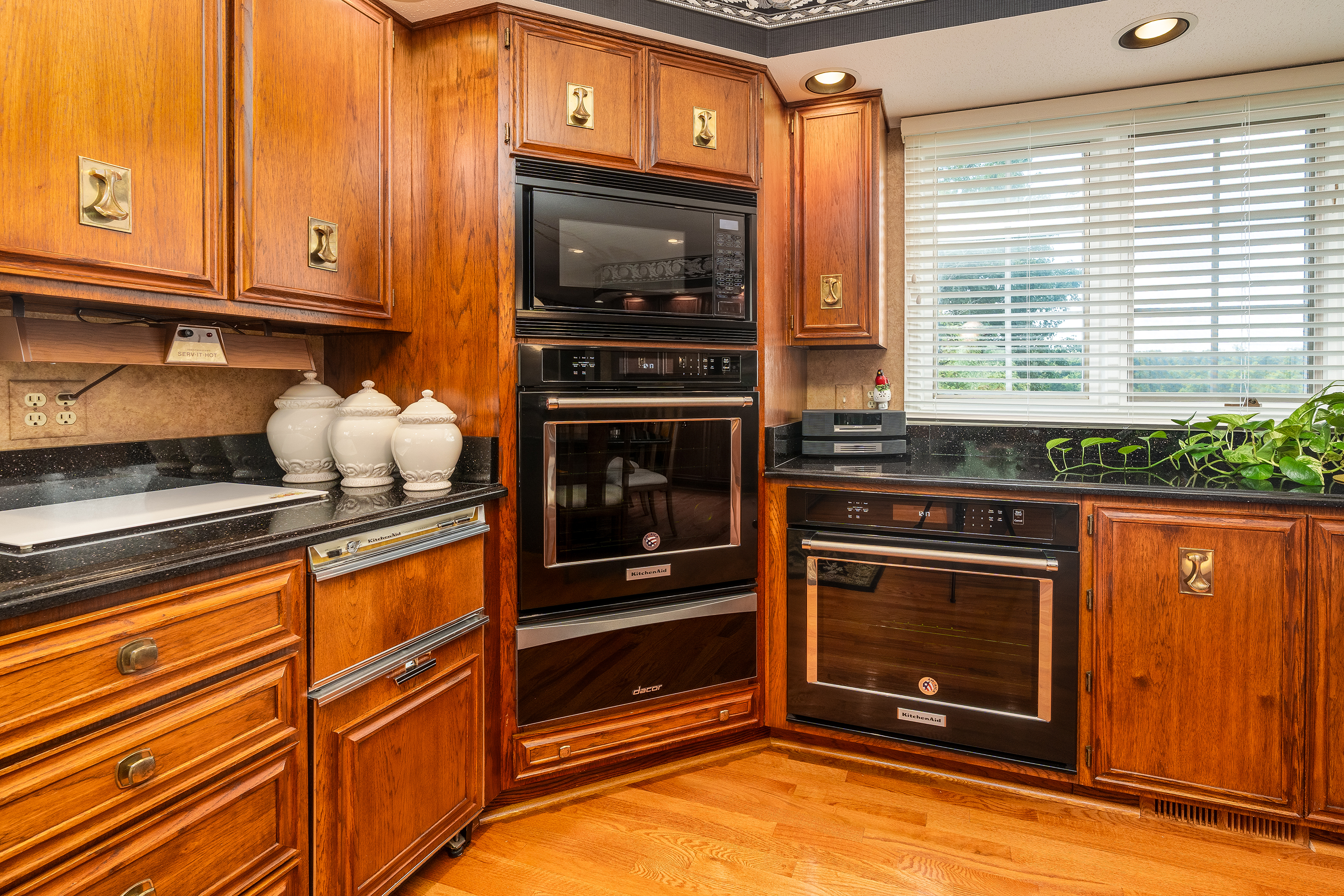 Marion, Illinois, 62959, United States, 7 Bedrooms Bedrooms, ,7 BathroomsBathrooms,Residential,For Sale,1979062