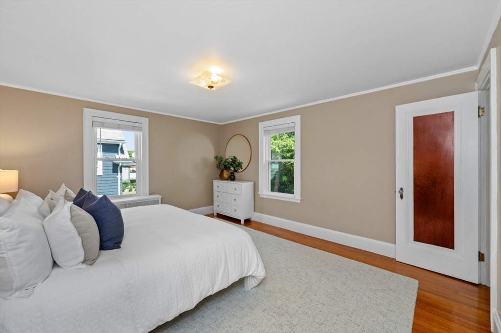 Medford, Massachusetts, 02155, United States, 4 Bedrooms Bedrooms, ,4 BathroomsBathrooms,Residential,For Sale,1939747