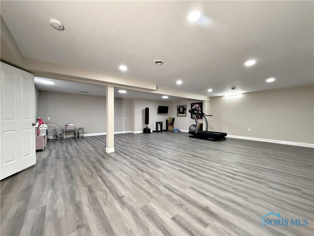 McComb, Ohio, 45858, United States, 4 Bedrooms Bedrooms, ,4 BathroomsBathrooms,Residential,For Sale,1983927