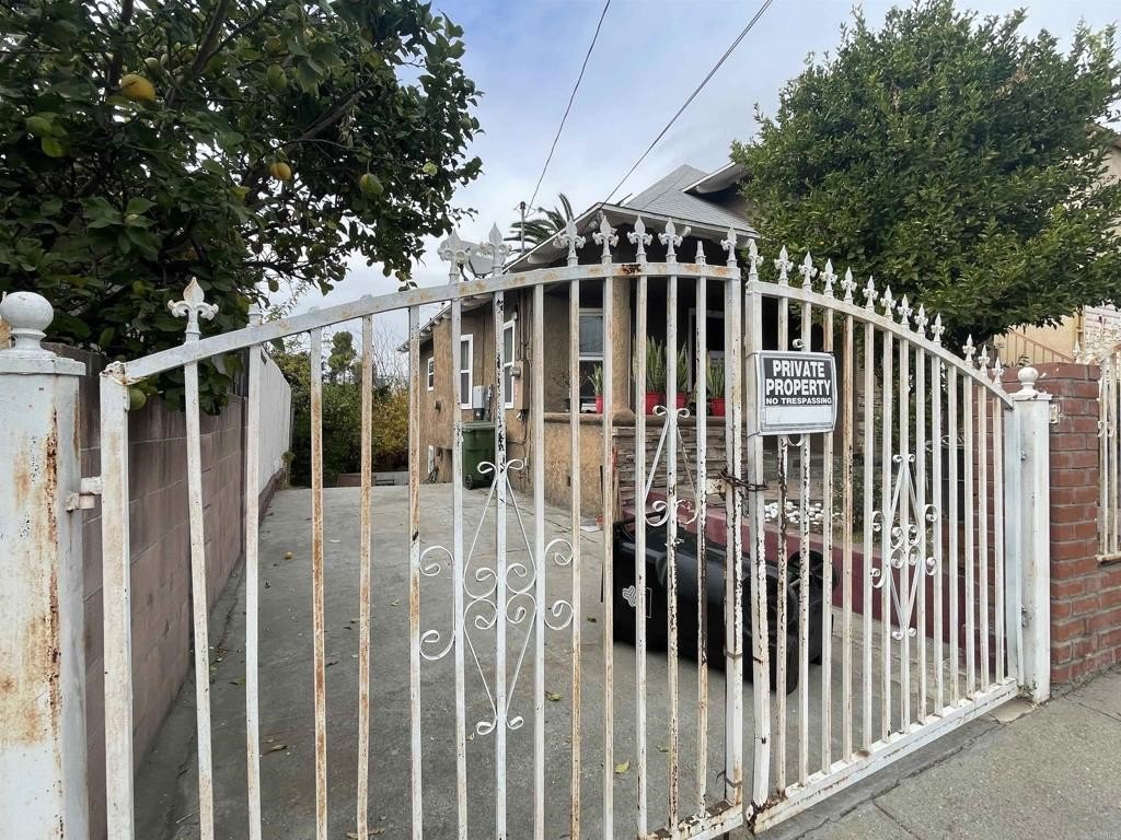 Los Angeles, California, 90026, United States, 2 Bedrooms Bedrooms, ,2 BathroomsBathrooms,Residential,For Sale,1850000