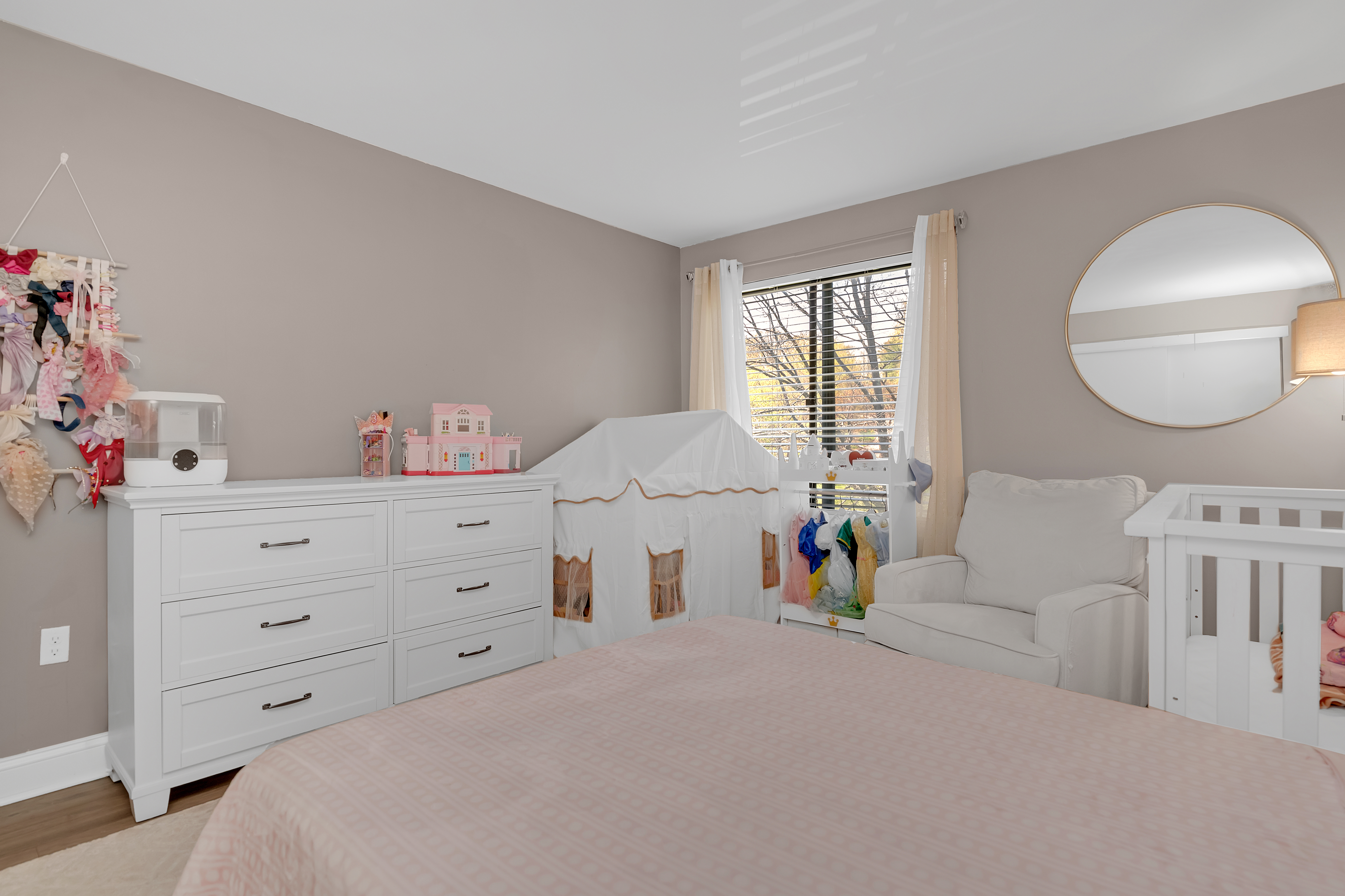  1219 Cromwell Hills Drive - 物件實景