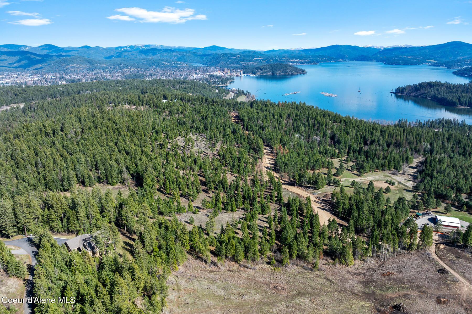 Coeur d'Alene, Idaho, 83814, United States, 5 Bedrooms Bedrooms, ,5 BathroomsBathrooms,Residential,For Sale,1763512