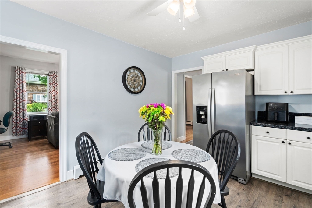 Abington, Massachusetts, 02351, United States, 3 Bedrooms Bedrooms, ,2 BathroomsBathrooms,Residential,For Sale,1907735